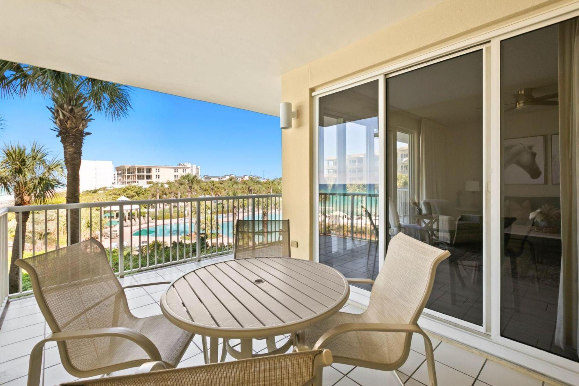 The Crescent 203 Holiday home