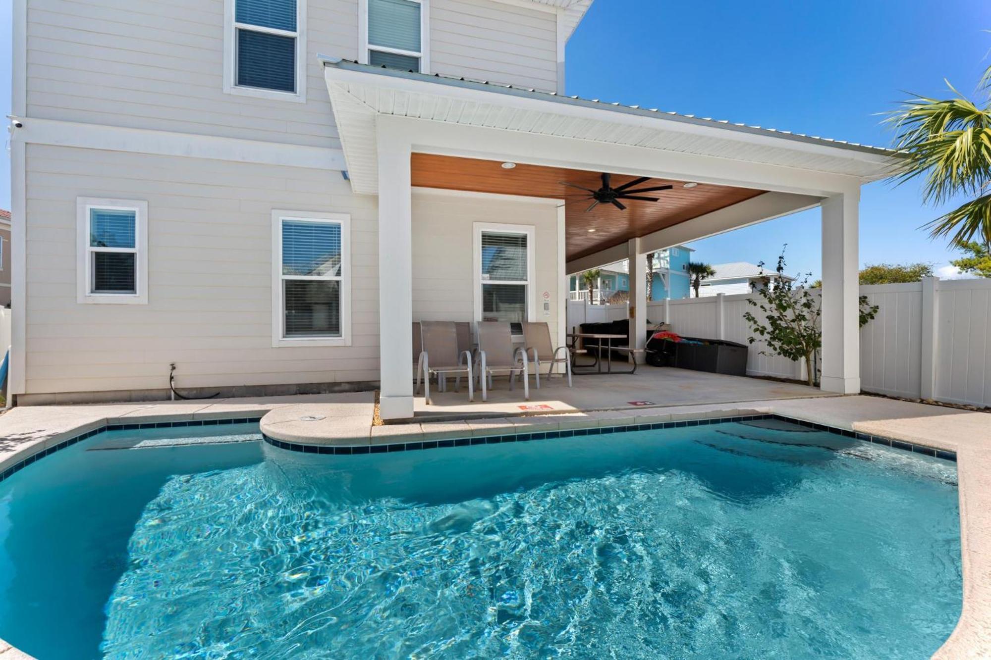 Shore Beats Work Holiday home Destin