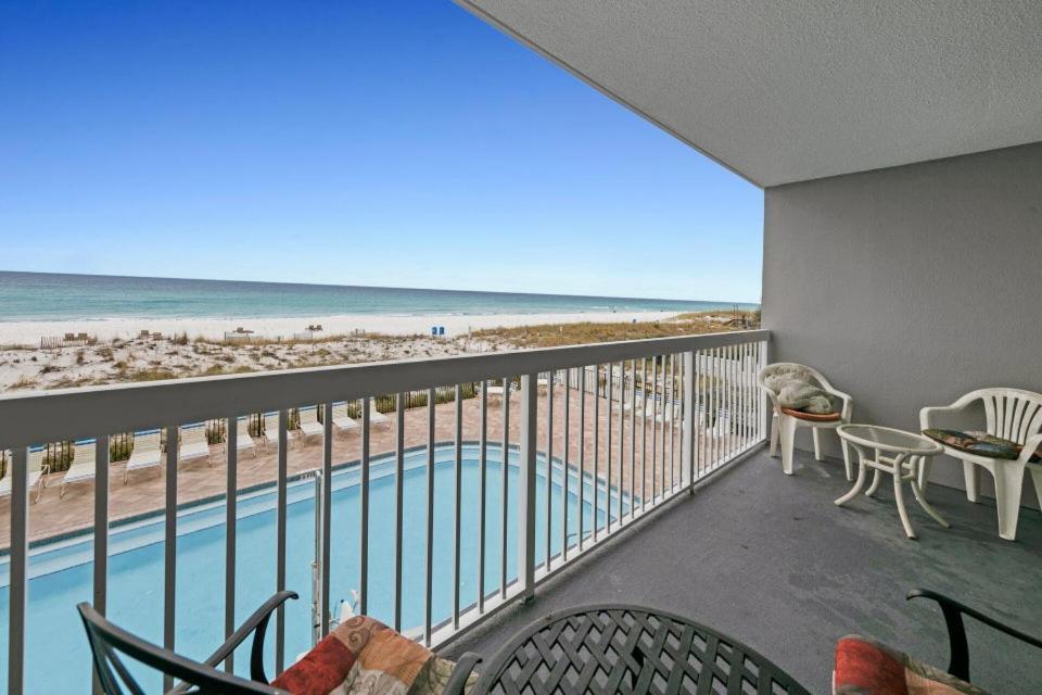 Apartment Pelican's Landing