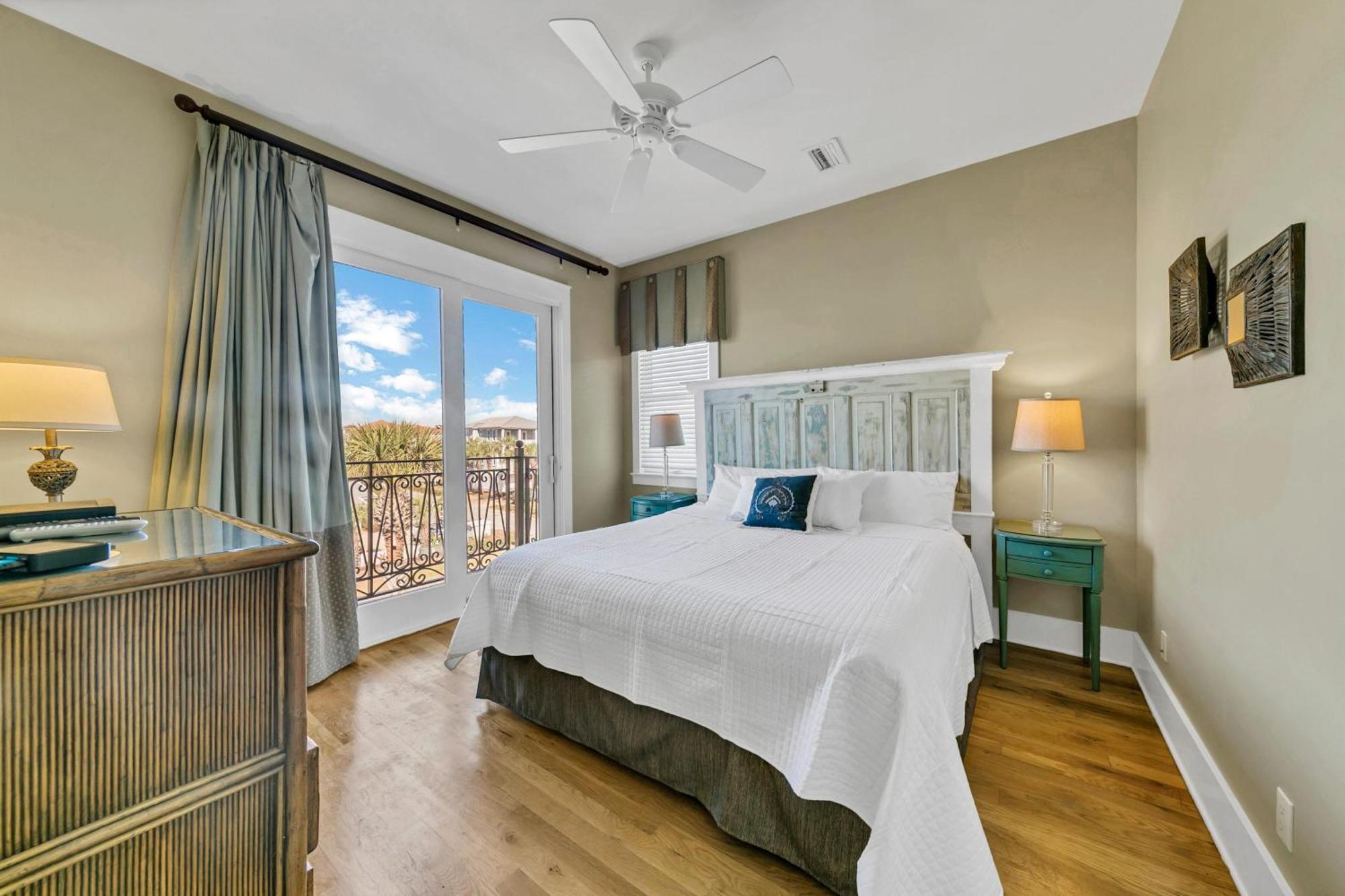 Royale Destin