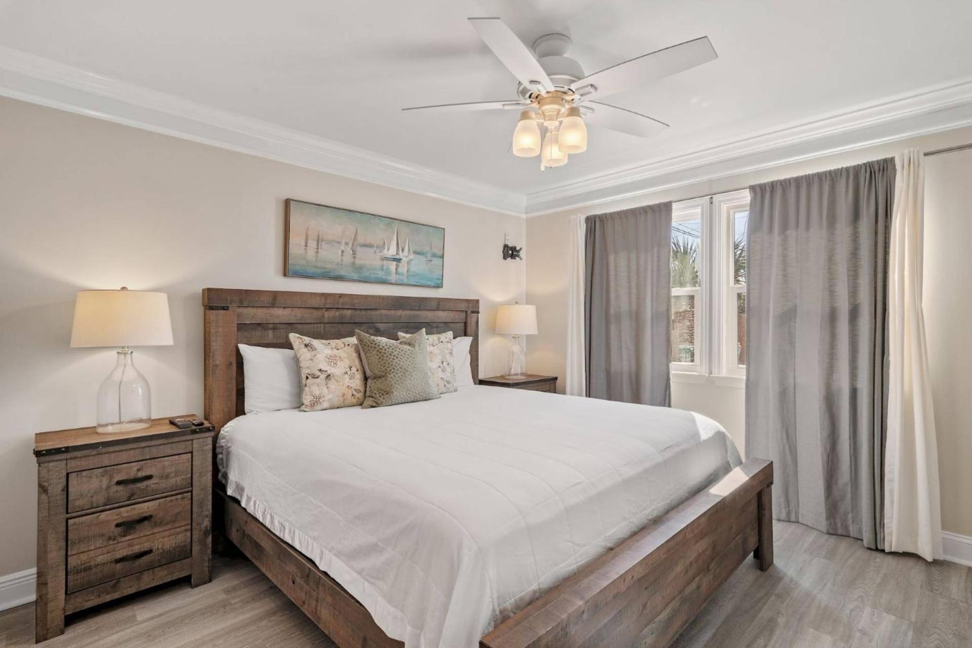 Gulf Shore Drive #4 Harbor Oasis *
