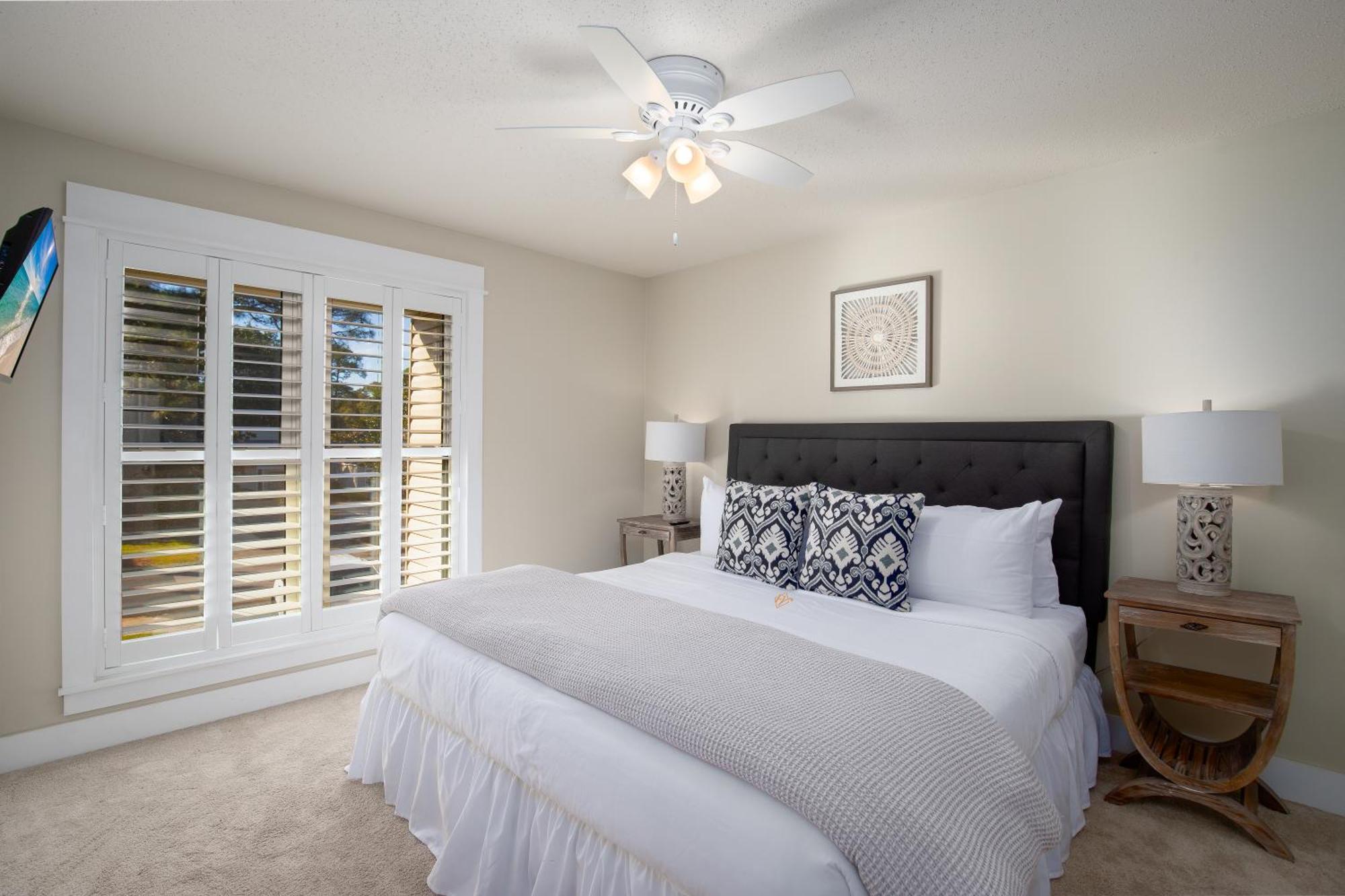 Pet Friendly - Near Amenities - Twelfth Hole Holiday home Destin