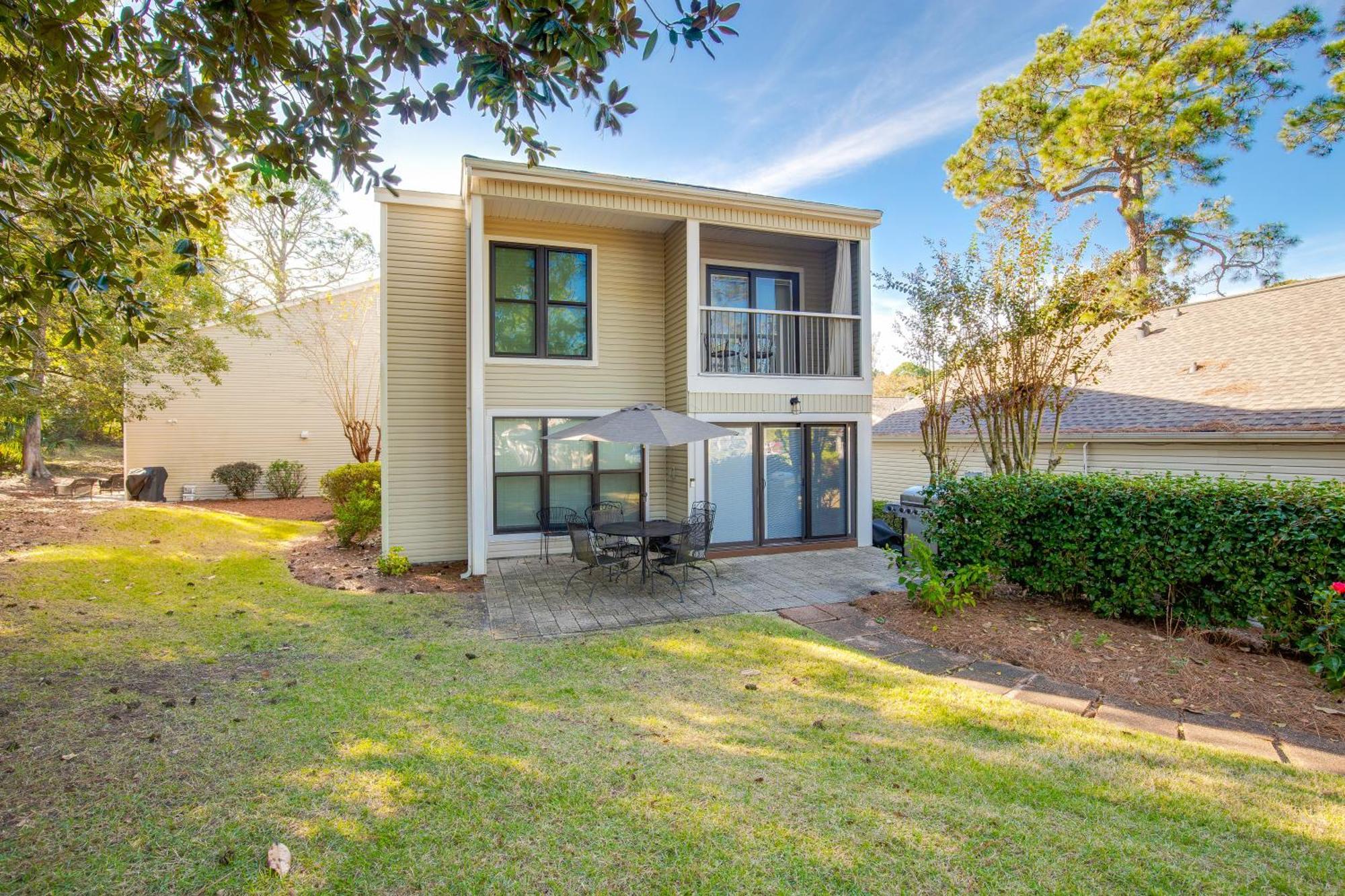 Pet Friendly - Near Amenities - Twelfth Hole Holiday home Destin