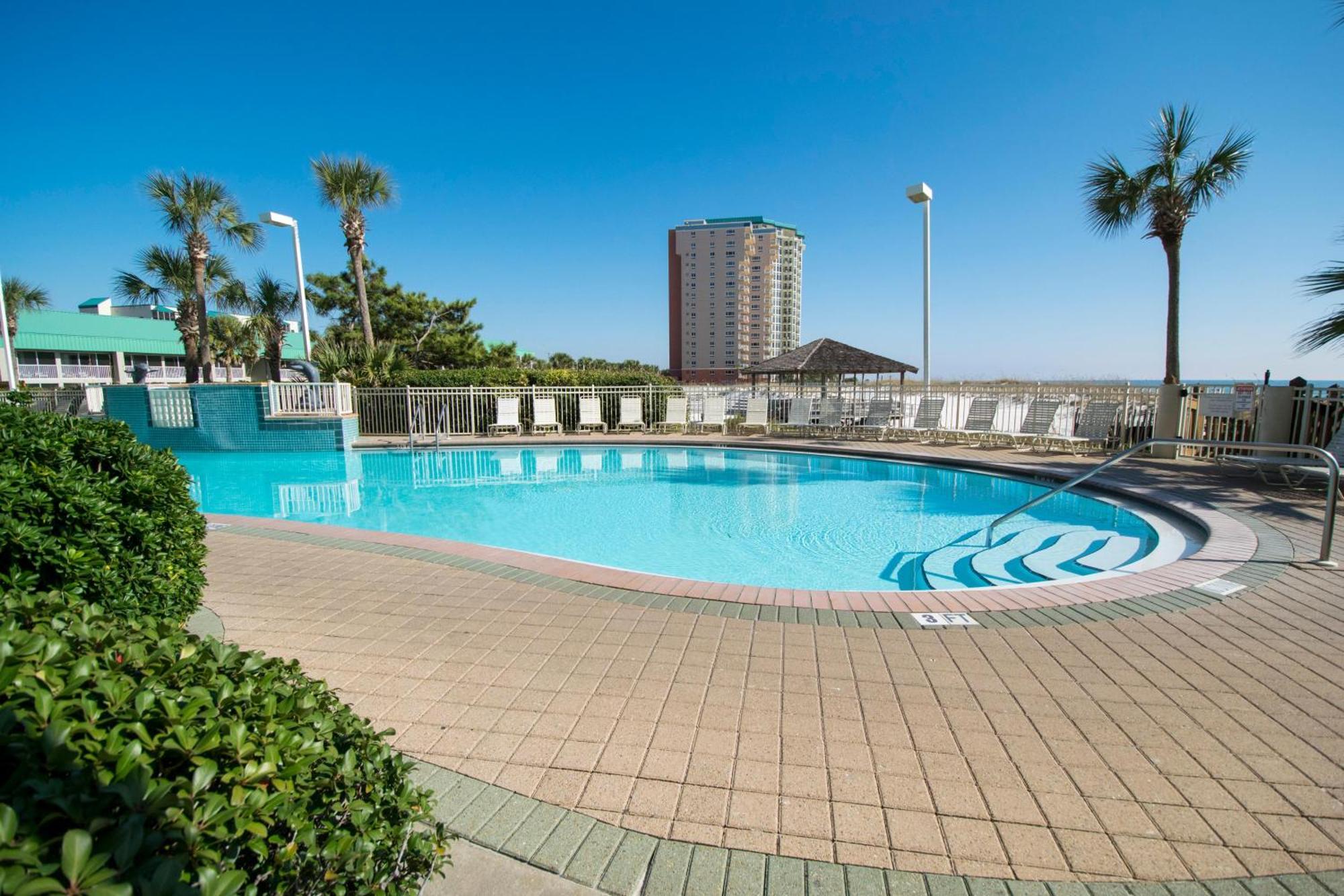 Pelican 410 Apartment