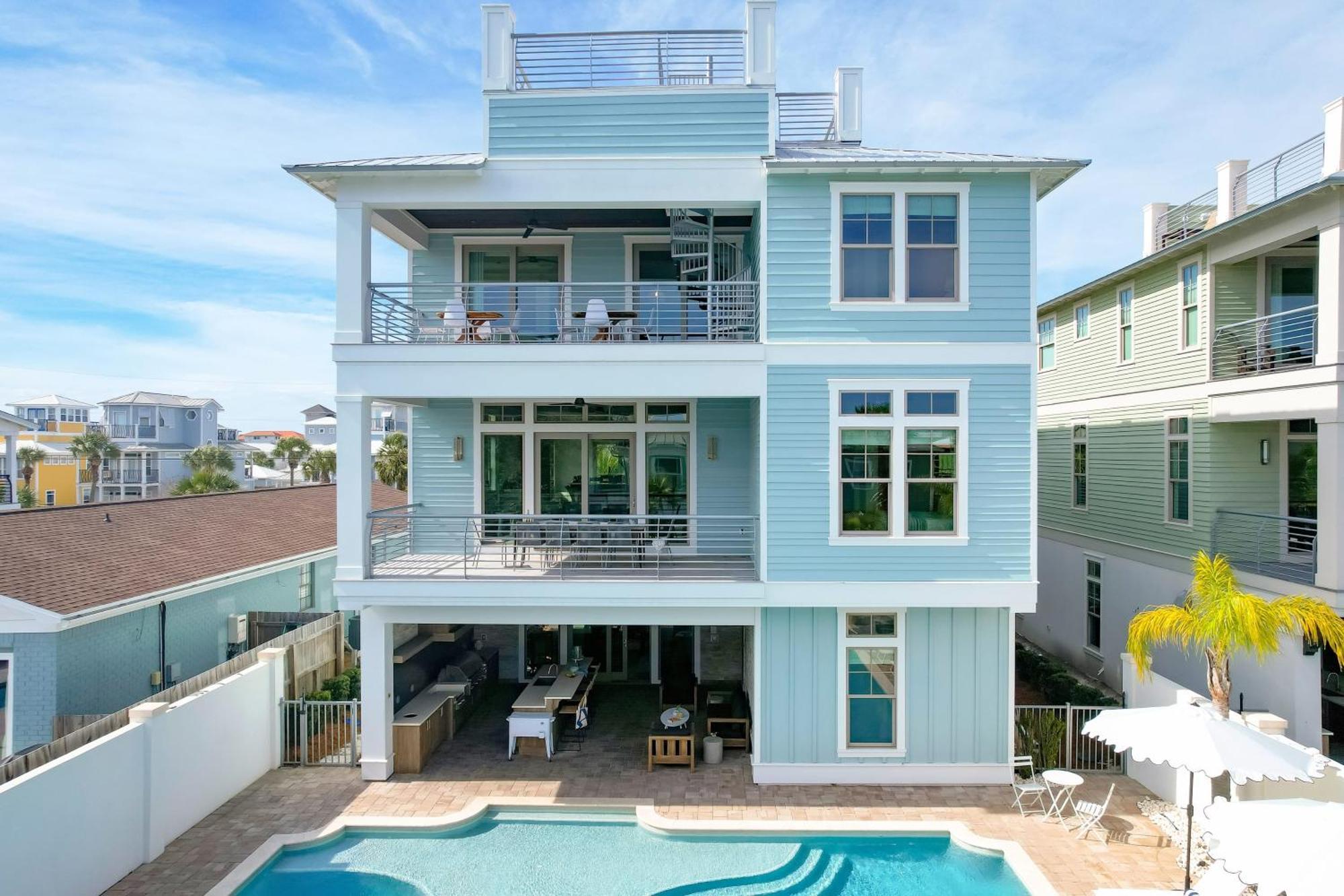 Monarch By Avantstay Breathtaking Estate W Access Swim Up Bar Hot Tub Rooftop Views Holiday home
