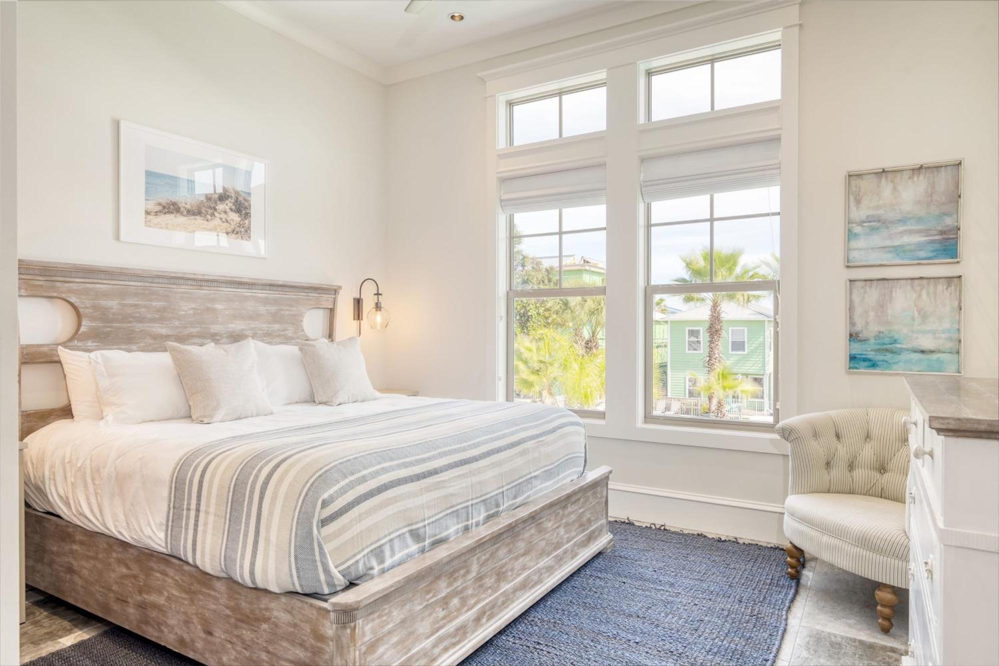 Monarch By Avantstay Breathtaking Estate W Access Swim Up Bar Hot Tub Rooftop Views Destin