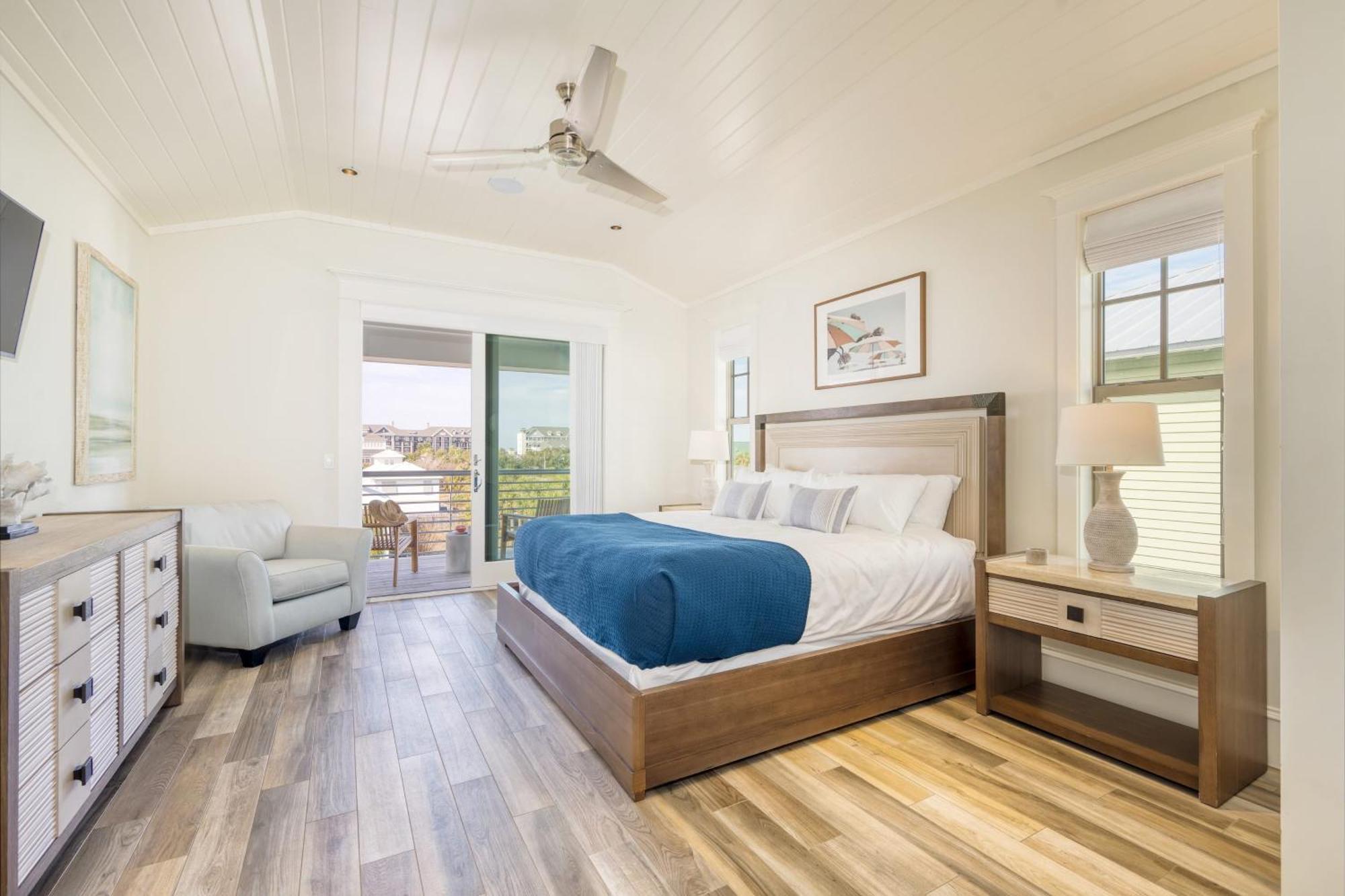 Monarch By Avantstay Breathtaking Estate W Access Swim Up Bar Hot Tub Rooftop Views Holiday home