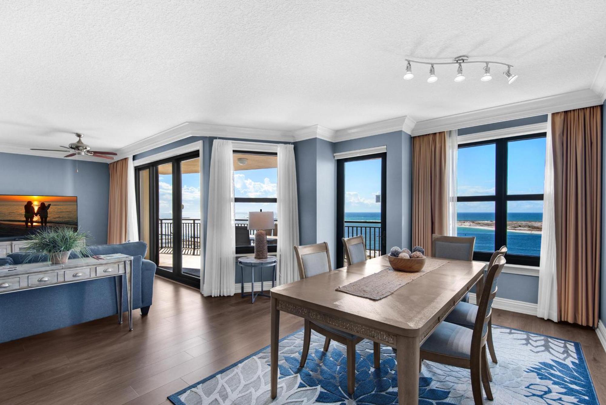 Emerald Grande W625 Holiday home