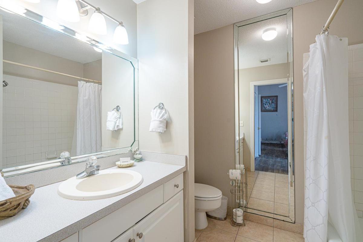 4-8 Shoreline Towers Townhome 8 - Free Setup * Destin