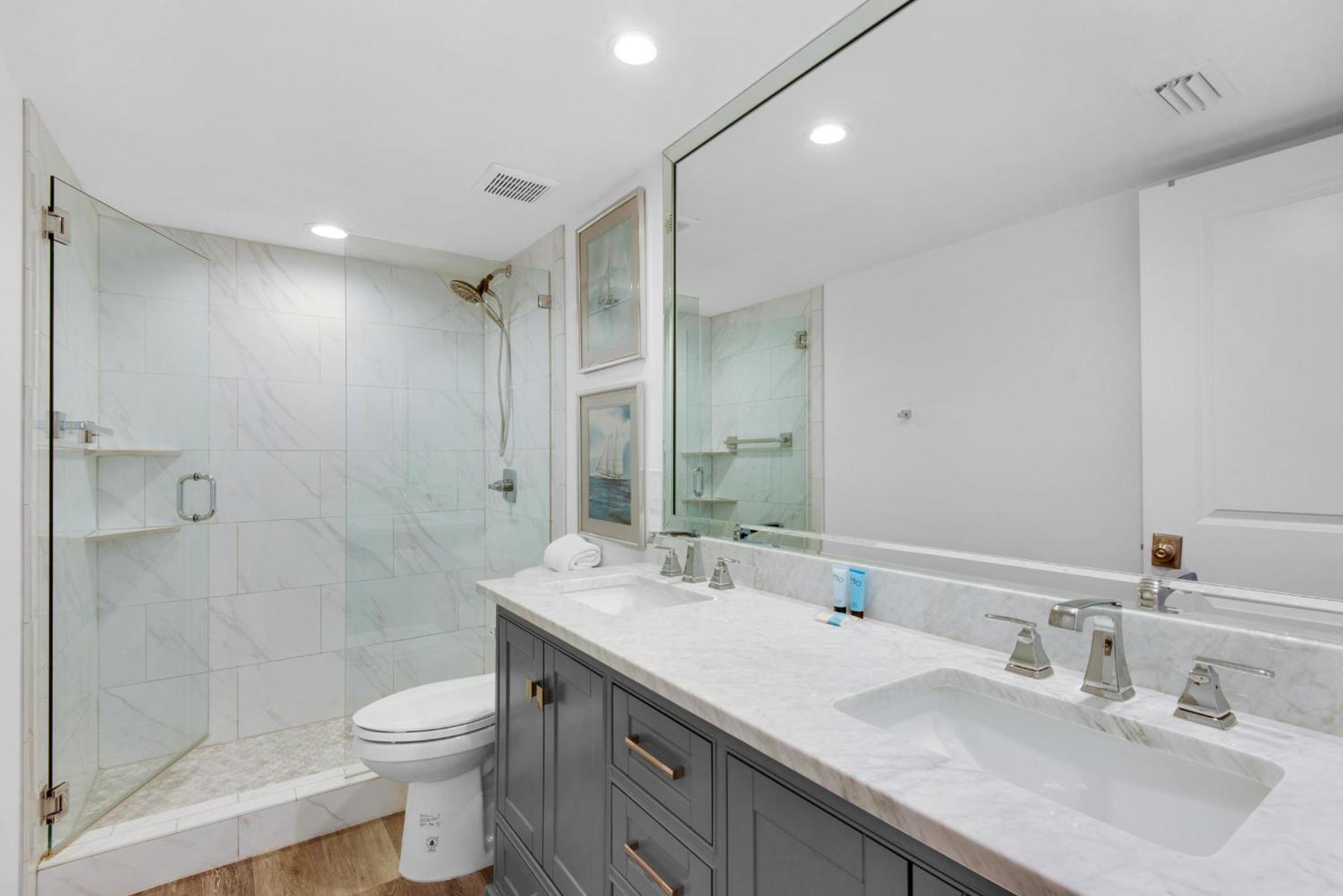 Shoreline Towers 1066 Destin