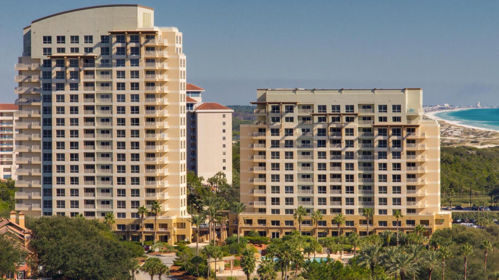 Luau I 6104 Flr1