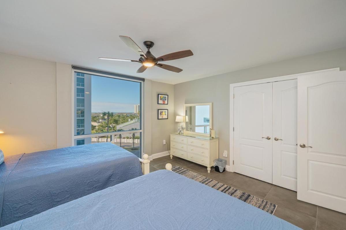 3051 Shoreline Towers -2 Free 4-hr Pontoon With 7+ Nights Holiday home