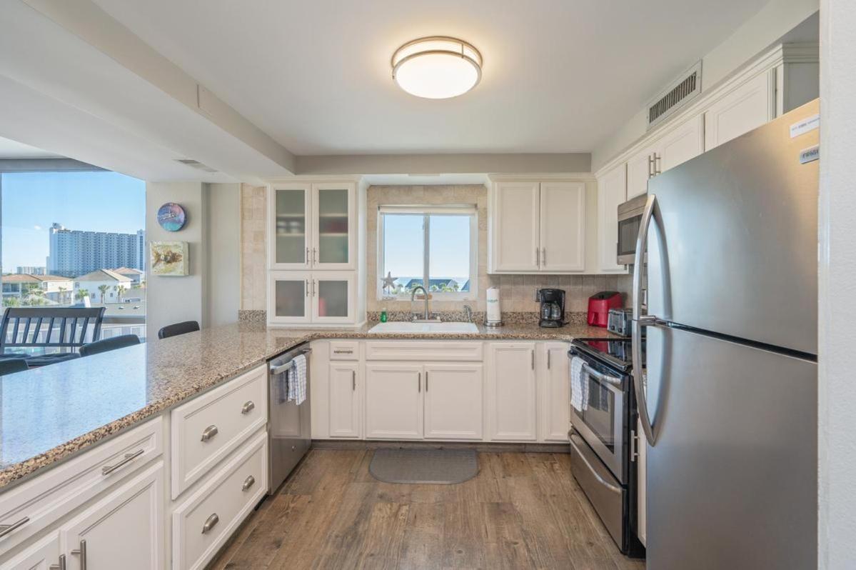 3051 Shoreline Towers -2 Free 4-hr Pontoon With 7+ Nights * Destin