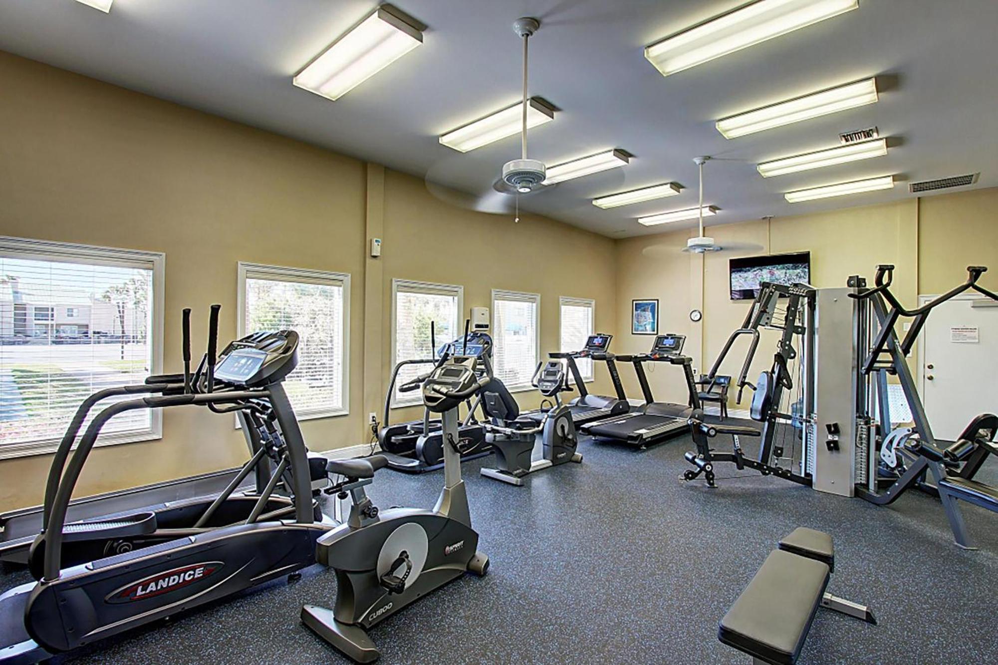 Shoreline Towers 1066 Destin