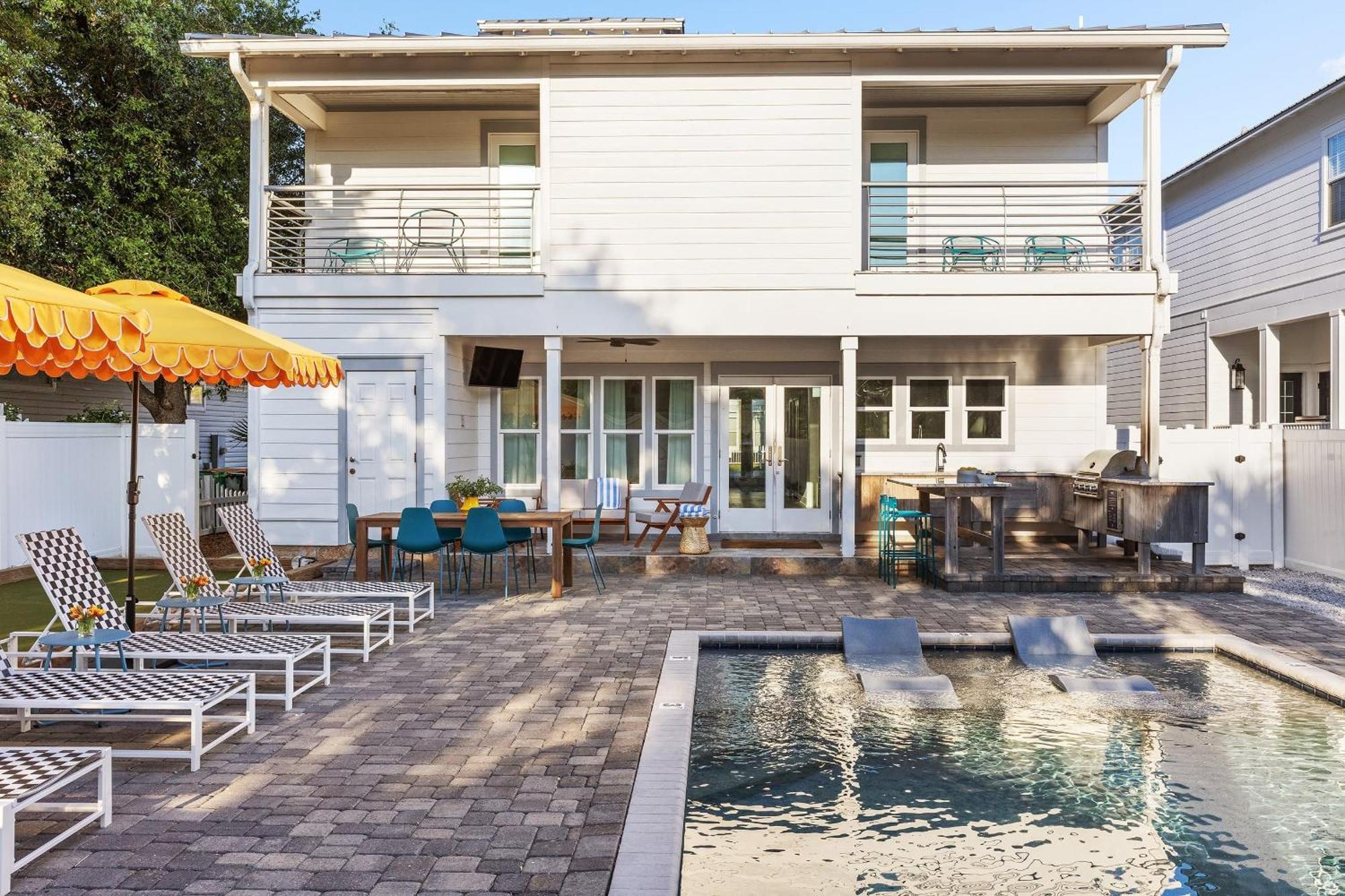 Bohemian Retreat Fully Stocked Near W Pool Outdoor Dining *