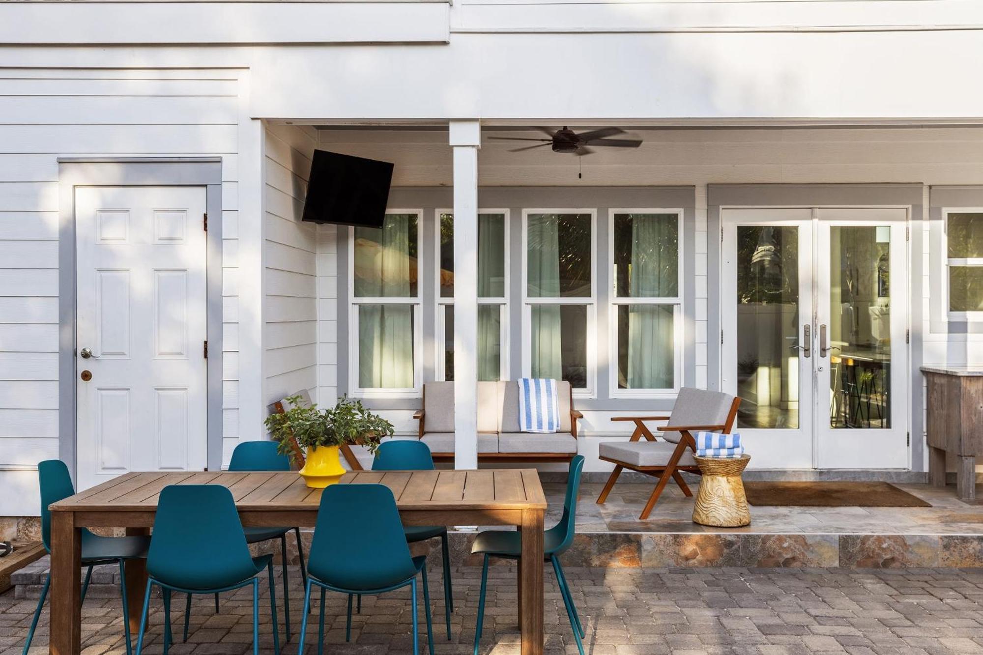 Bohemian Retreat Fully Stocked Near W Pool Outdoor Dining *