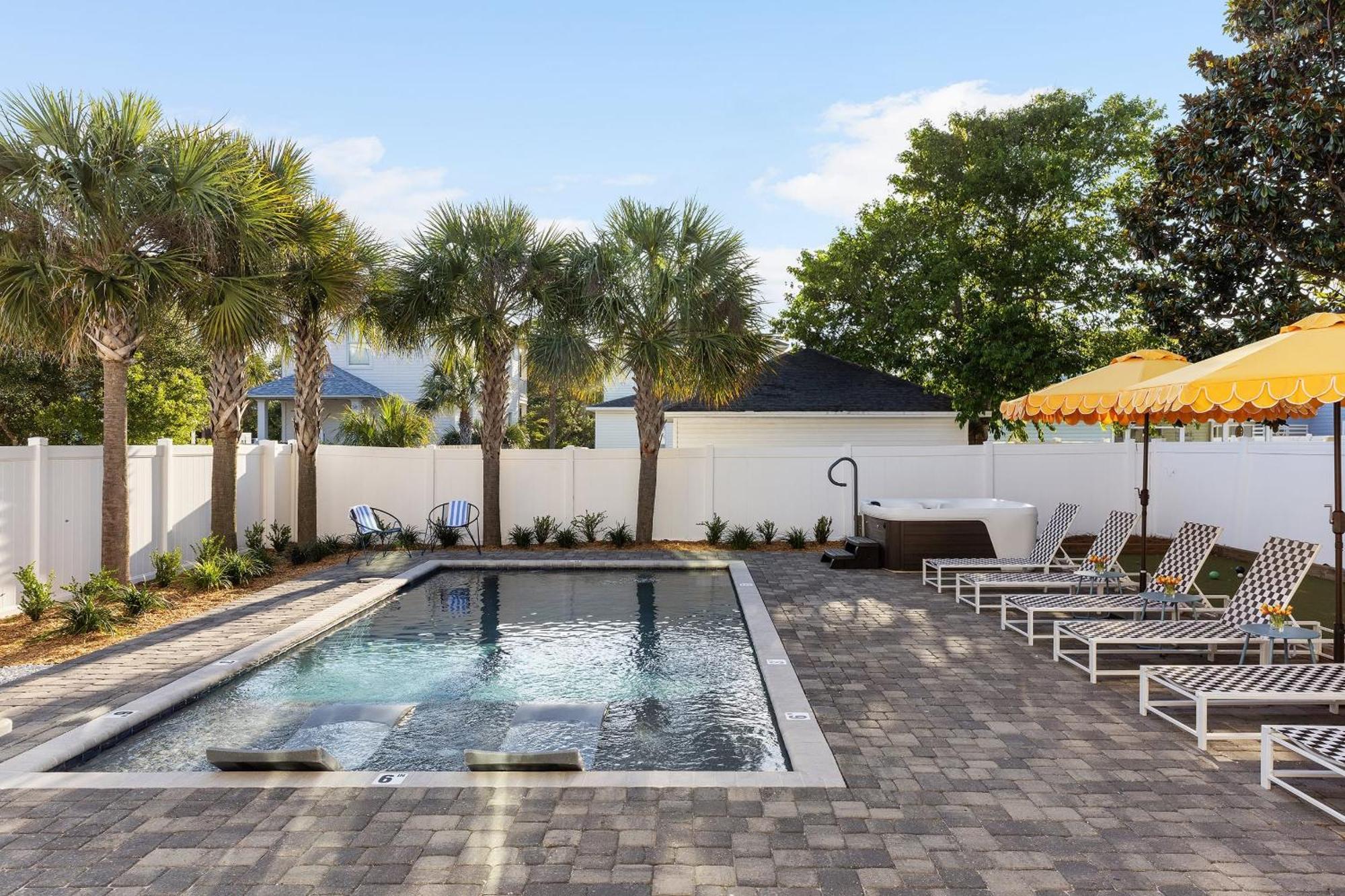 Bohemian Retreat Fully Stocked Near W Pool Outdoor Dining Destin