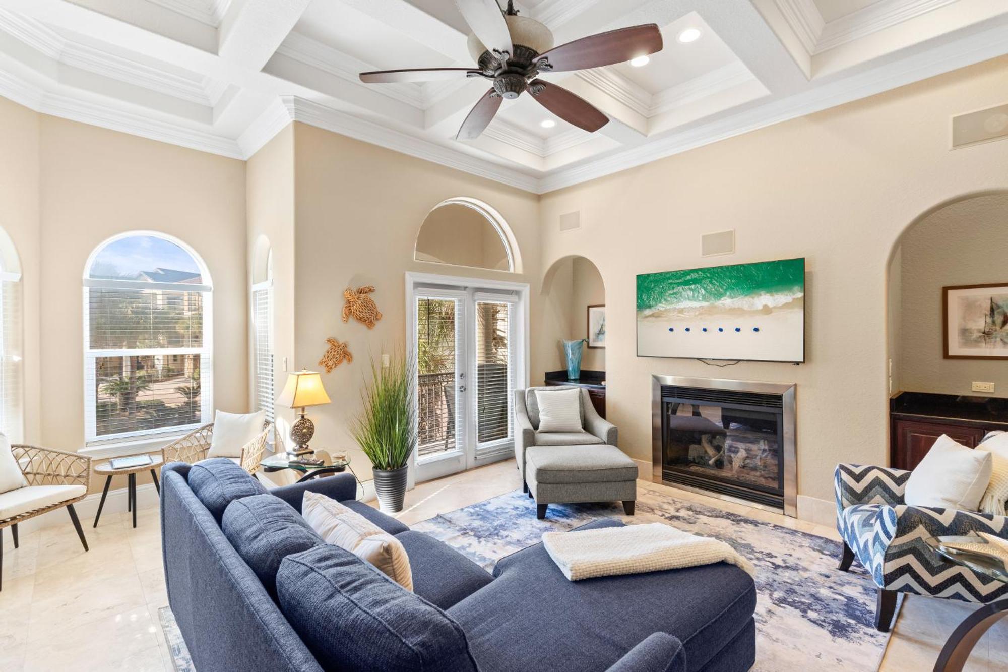 Holiday home Steps To Beach, Community Pool Hot Tub Destin