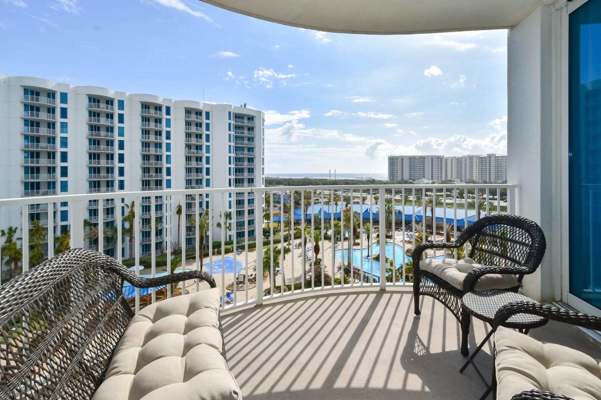 The Palms Of 2709 Junior