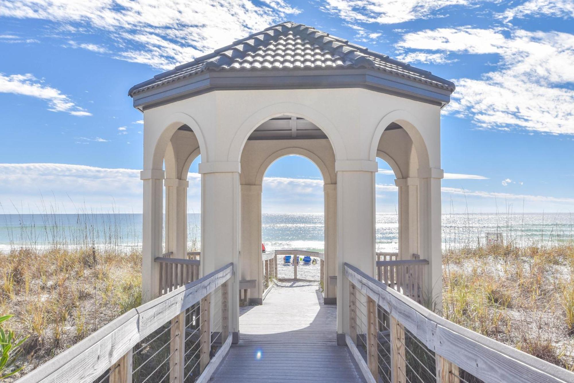 Bella Luna * Destin