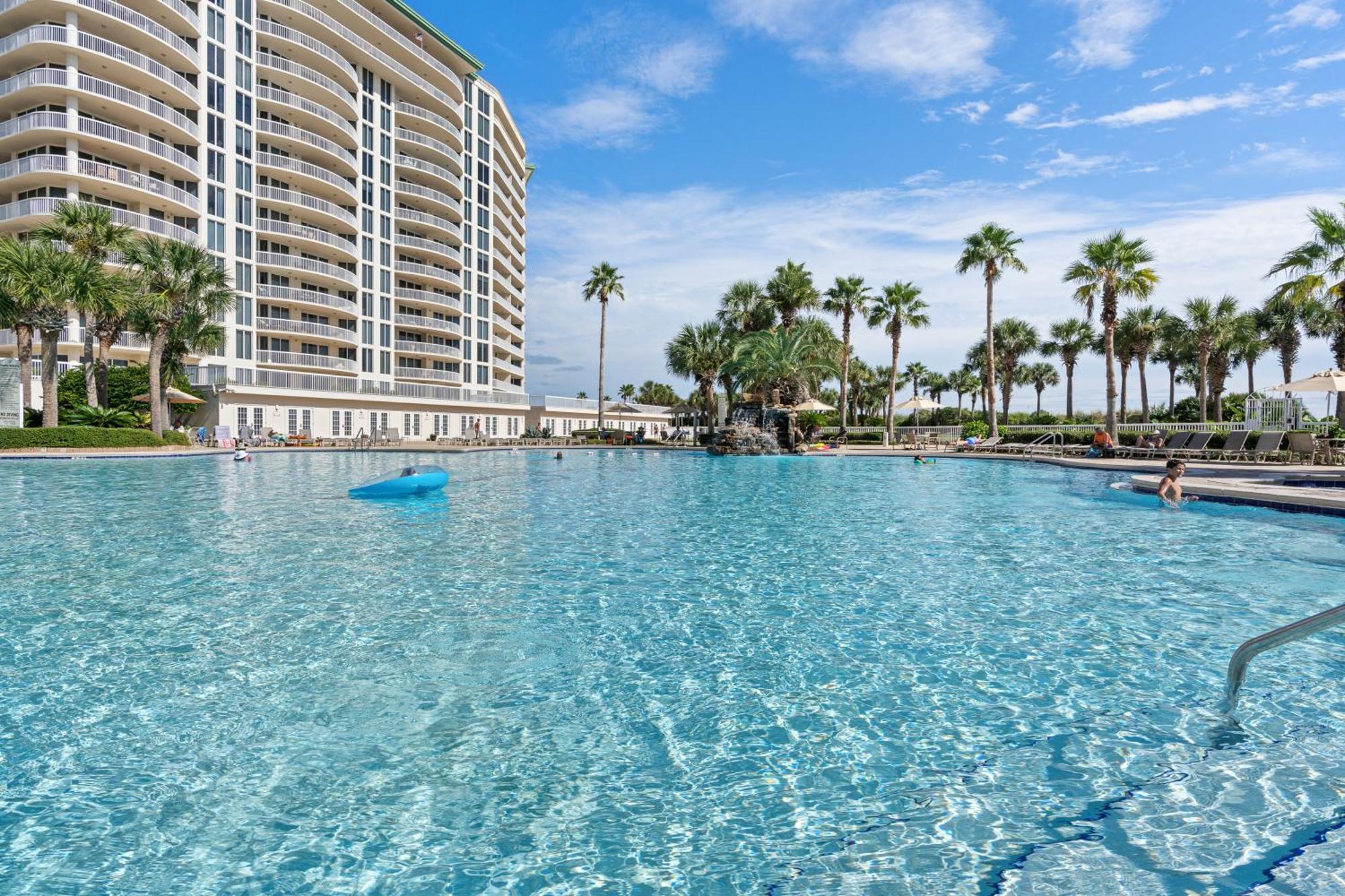 Apartment - Front 3- 4 Bedroom Okaloosa *