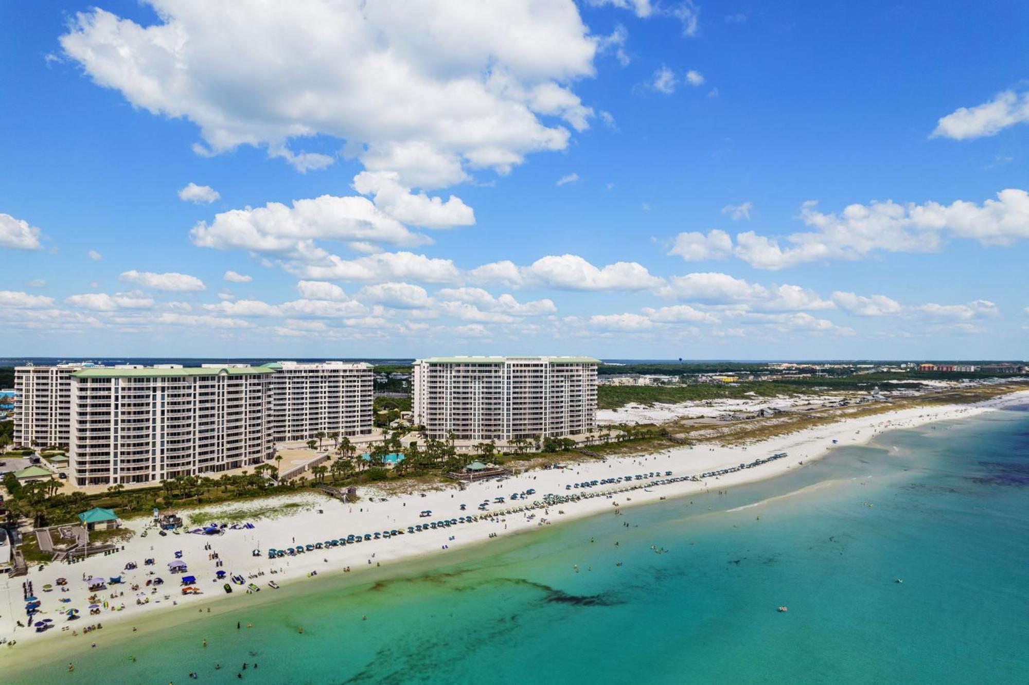 Apartment - Front 3- 4 Bedroom Okaloosa Destin
