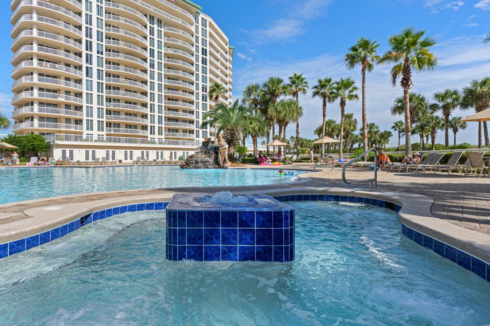 - Front 3- 4 Bedroom Okaloosa Apartment