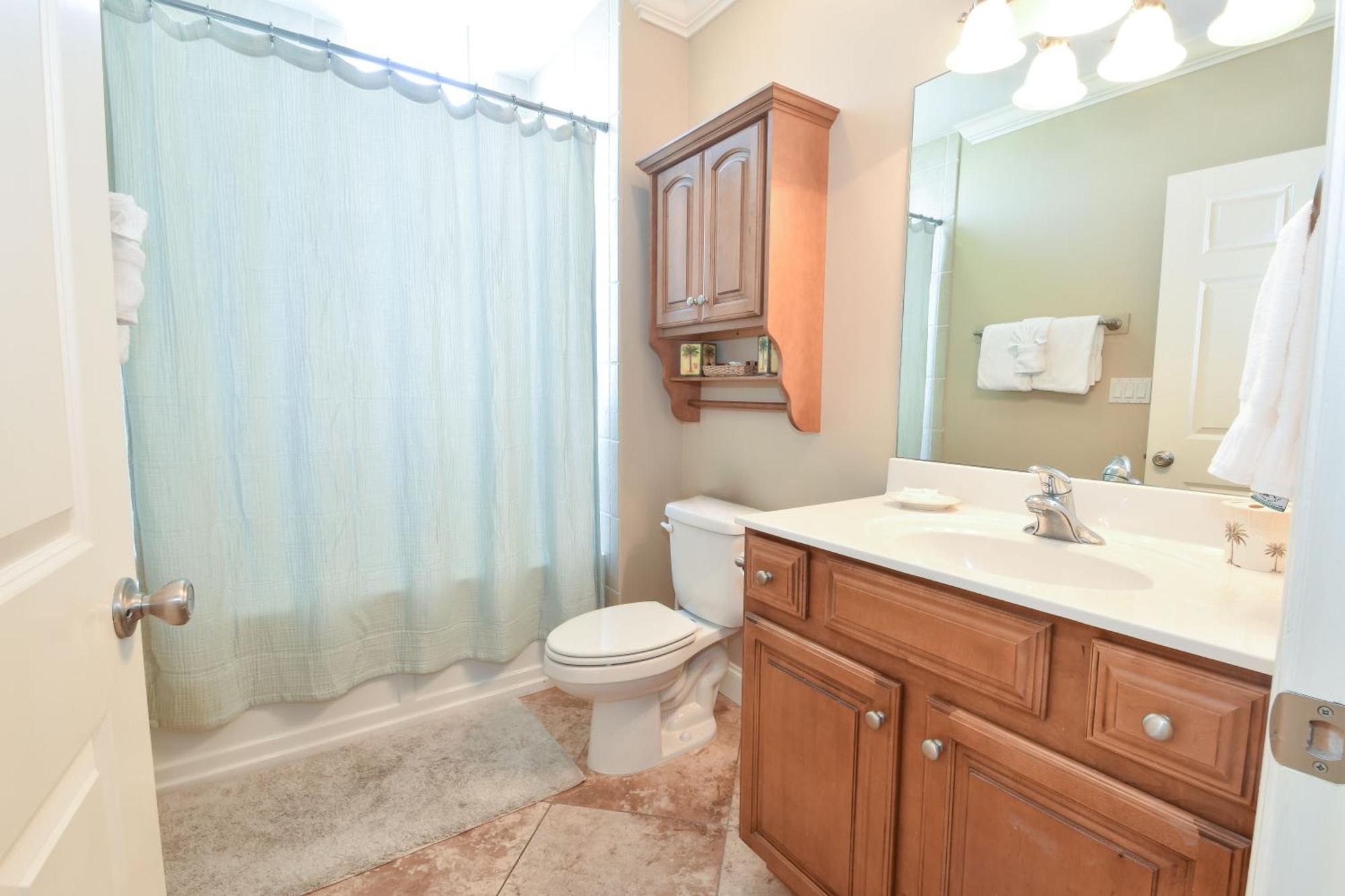 Silver Towers W1703 Destin