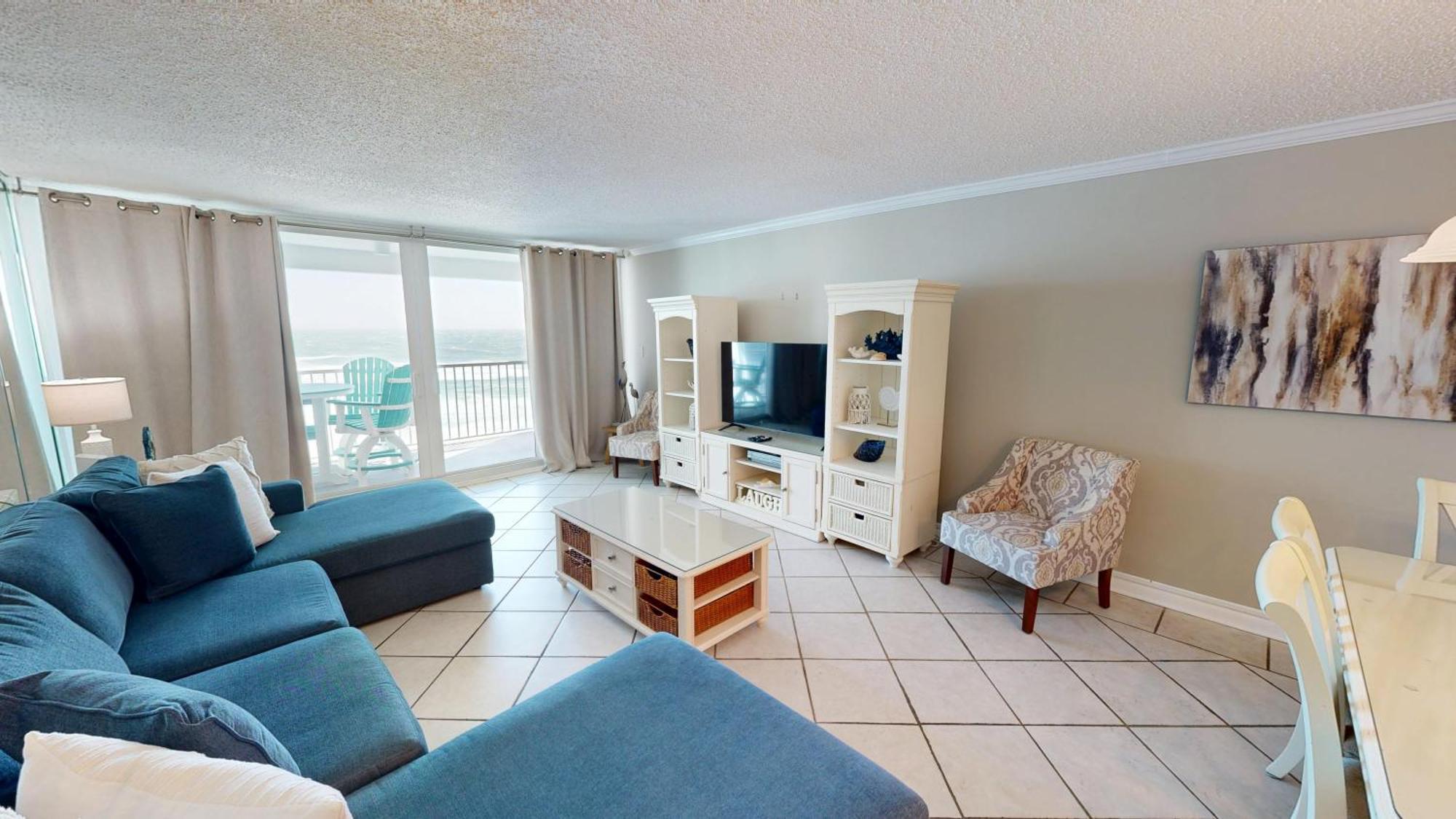 Apartment Shoreline Towers 2074- By Isle *