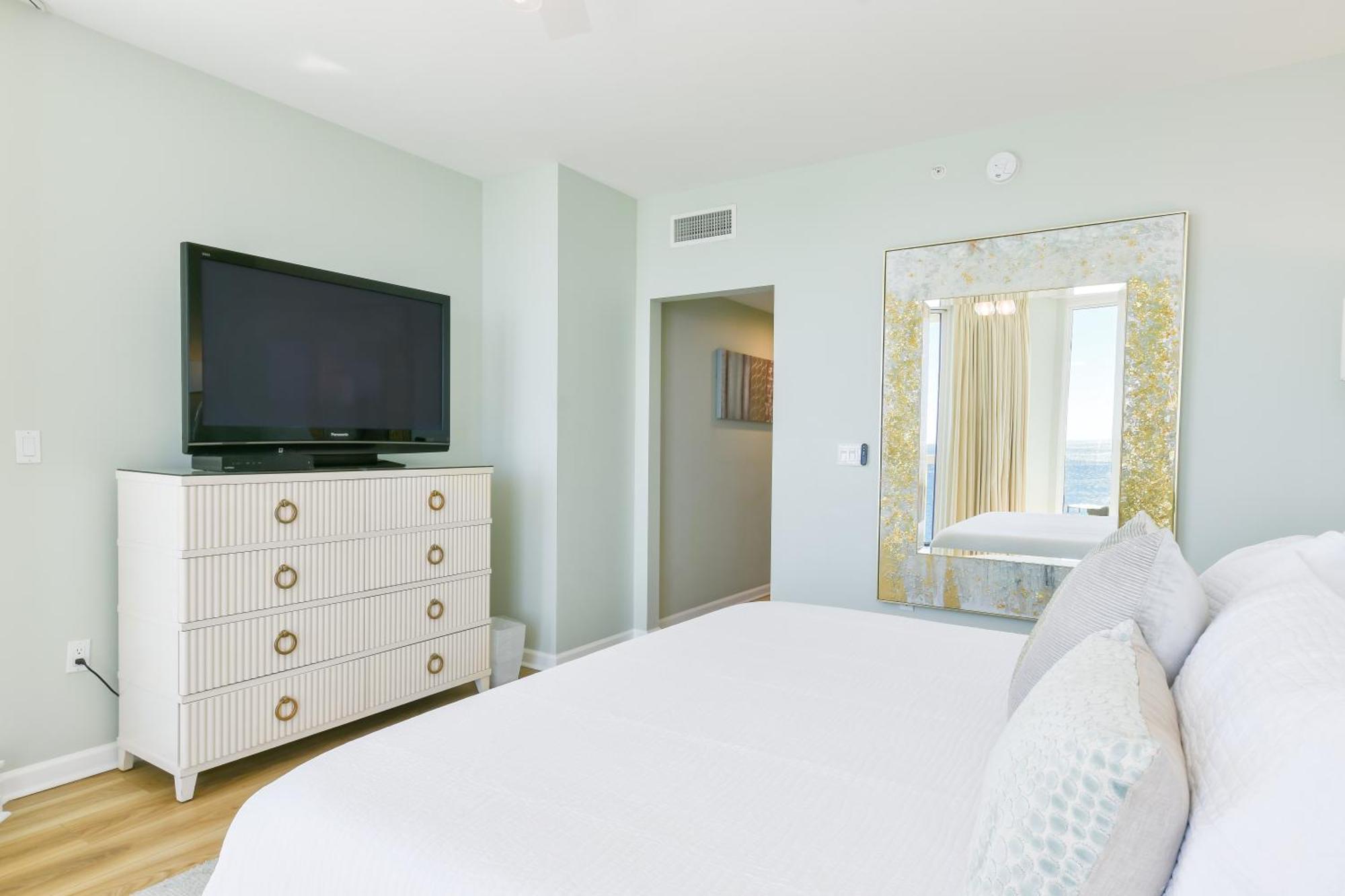 Apartment Silver Towers W1606 Destin