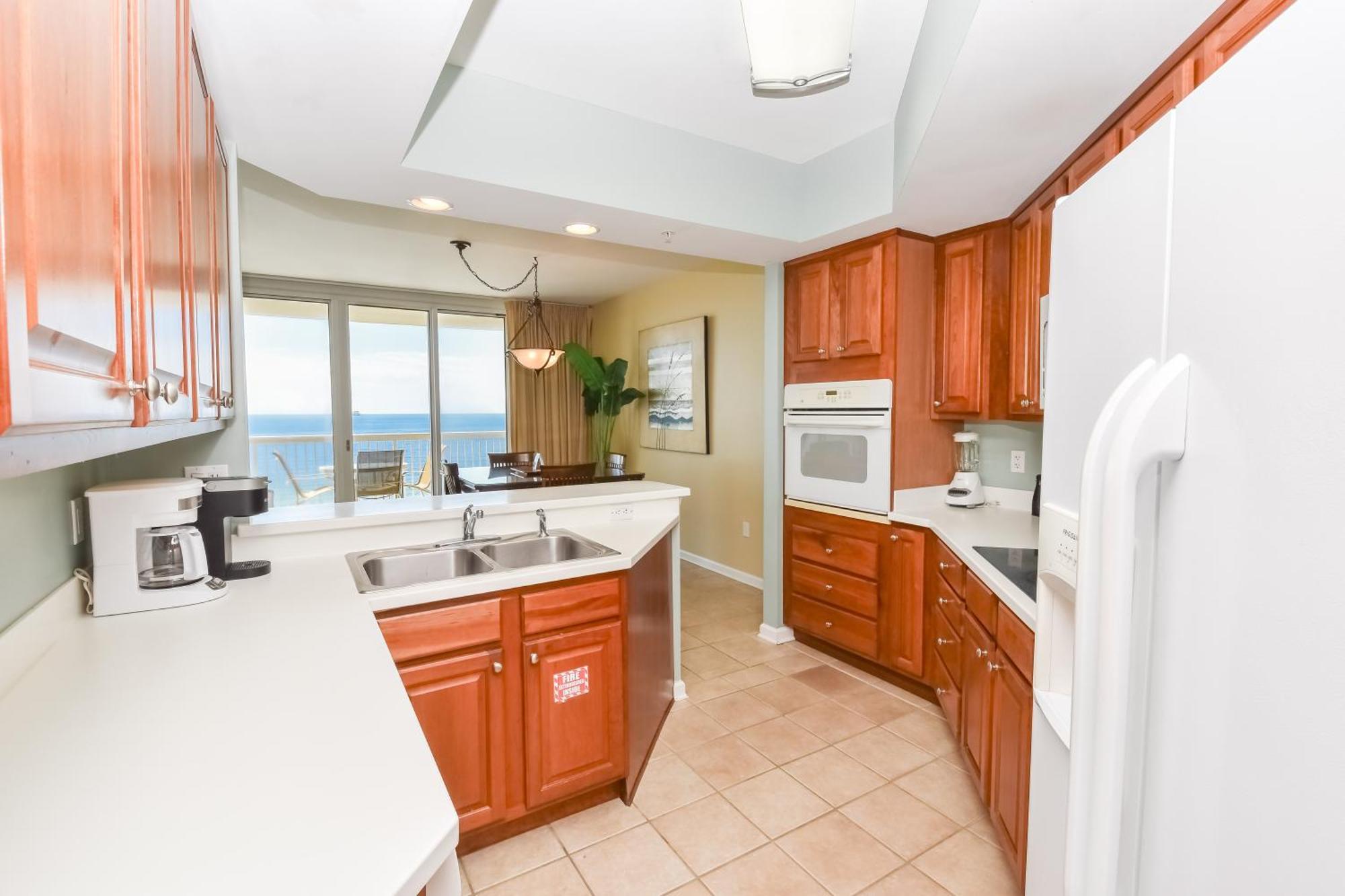 Silver Towers W1103 Apartment Destin