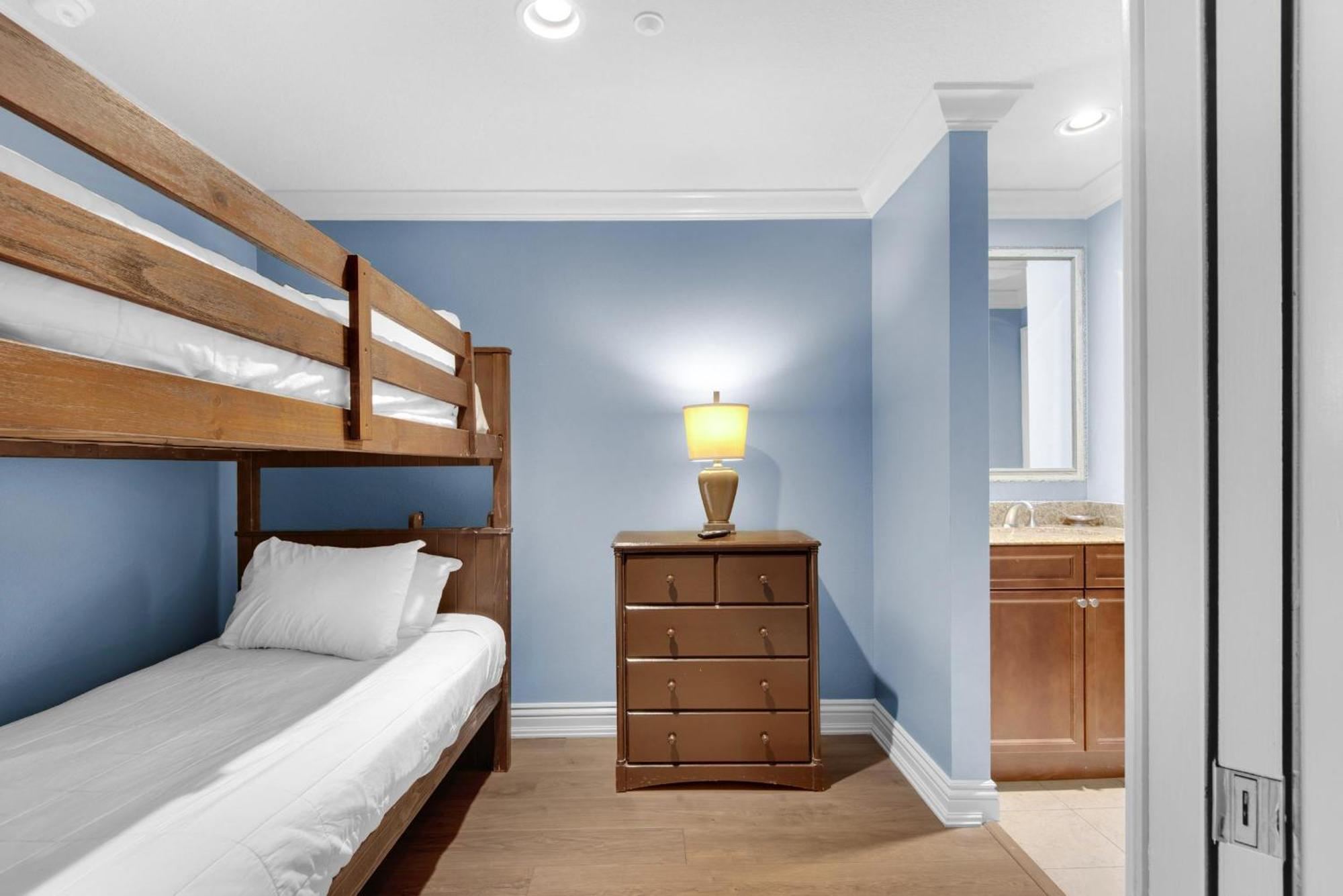 Holiday home Emerald Grande W625 Destin
