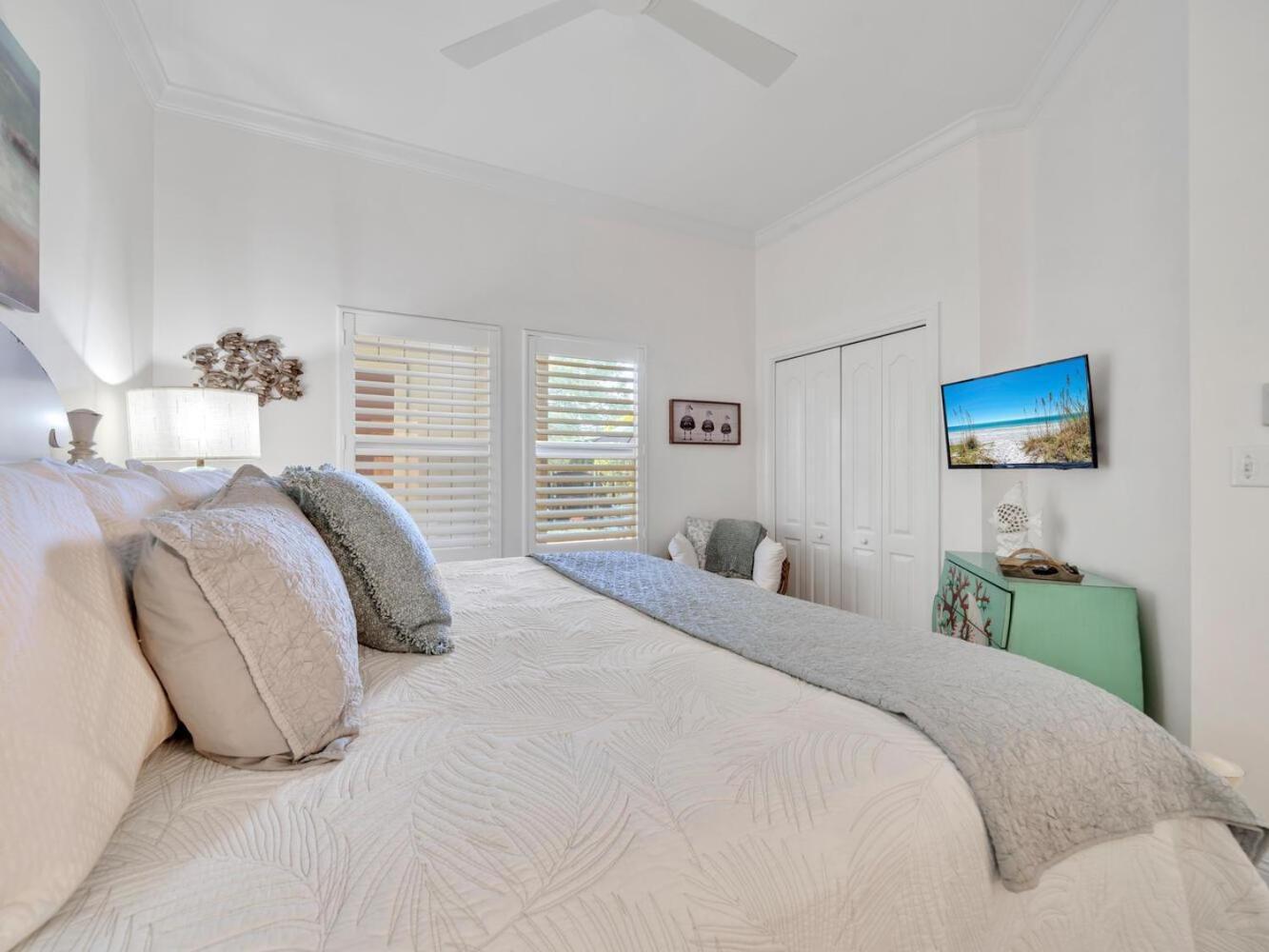 Lakefront 402 Destin