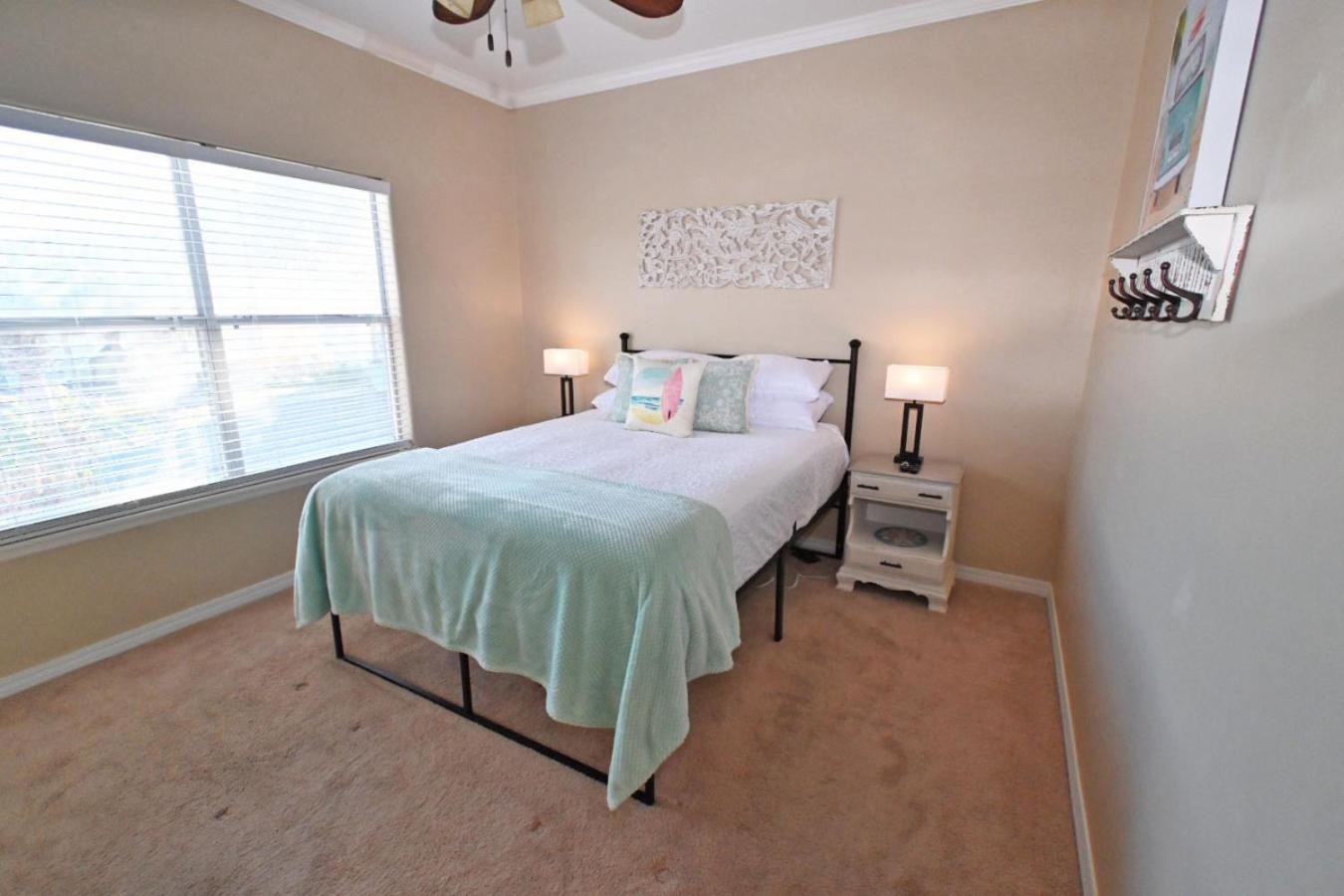 Sandpiper Cove Unit 4115 Bring Your Boat Canal 2 Bedroom 2 Bathroom Holiday home *