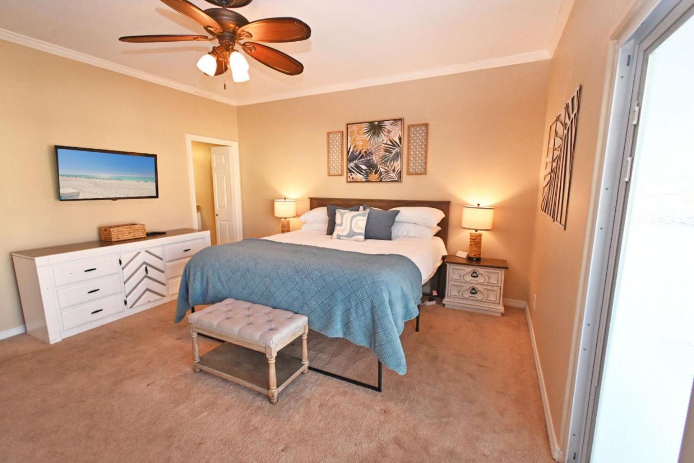 Sandpiper Cove Unit 4115 Bring Your Boat Canal 2 Bedroom 2 Bathroom * Destin