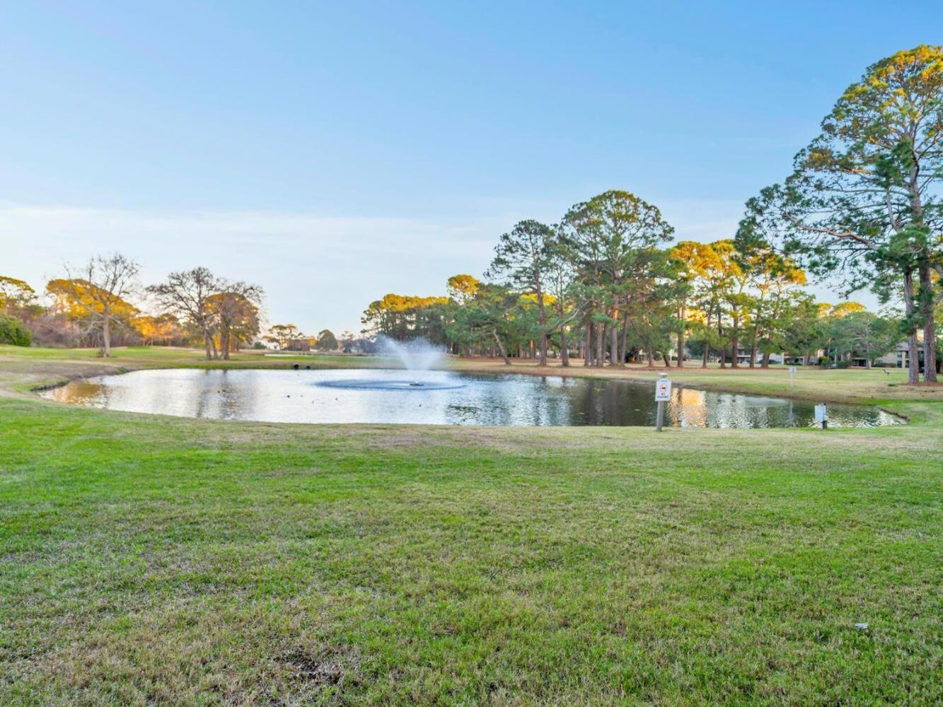 Holiday home Golf Course 98b *