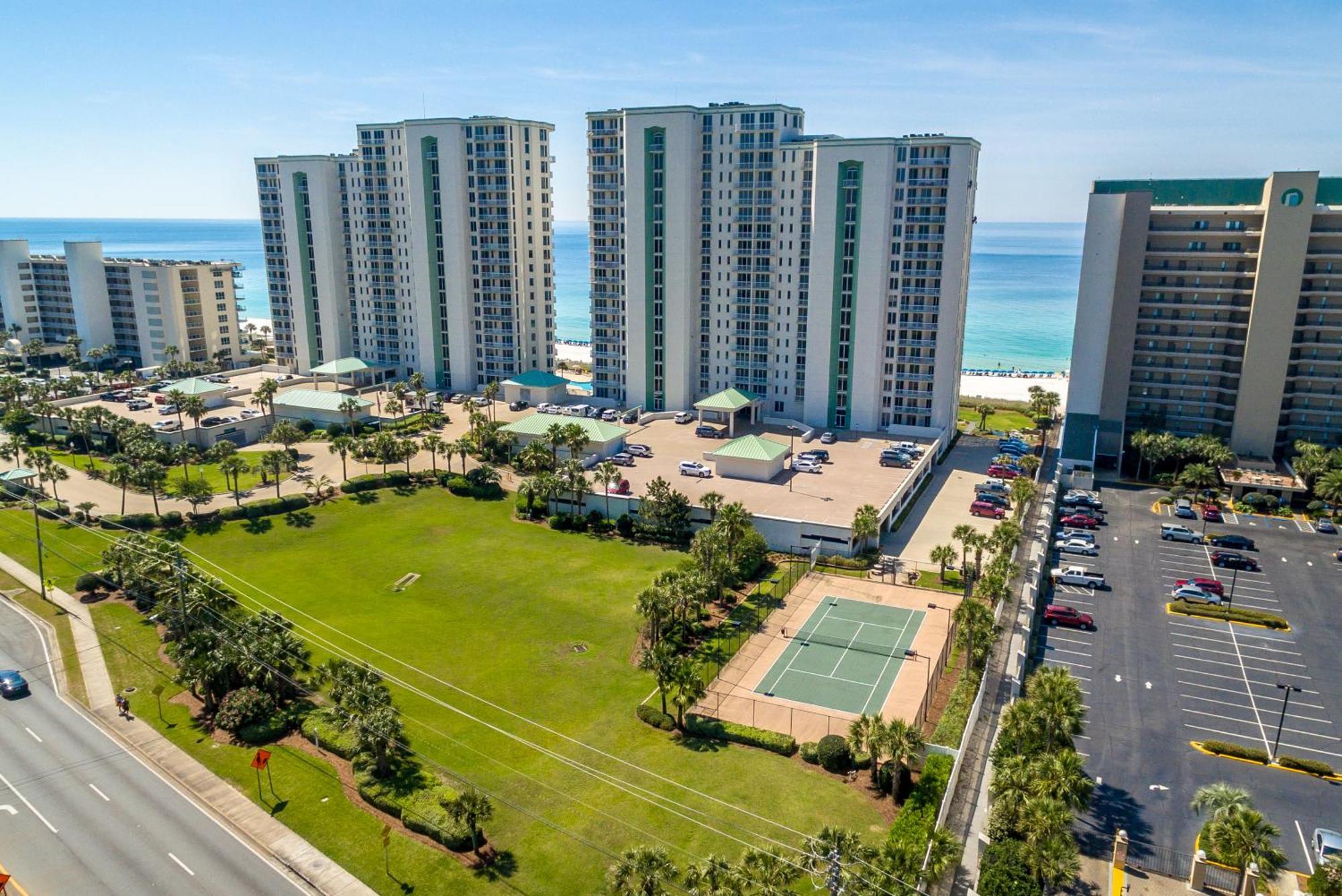Apartment Silver Towers W302