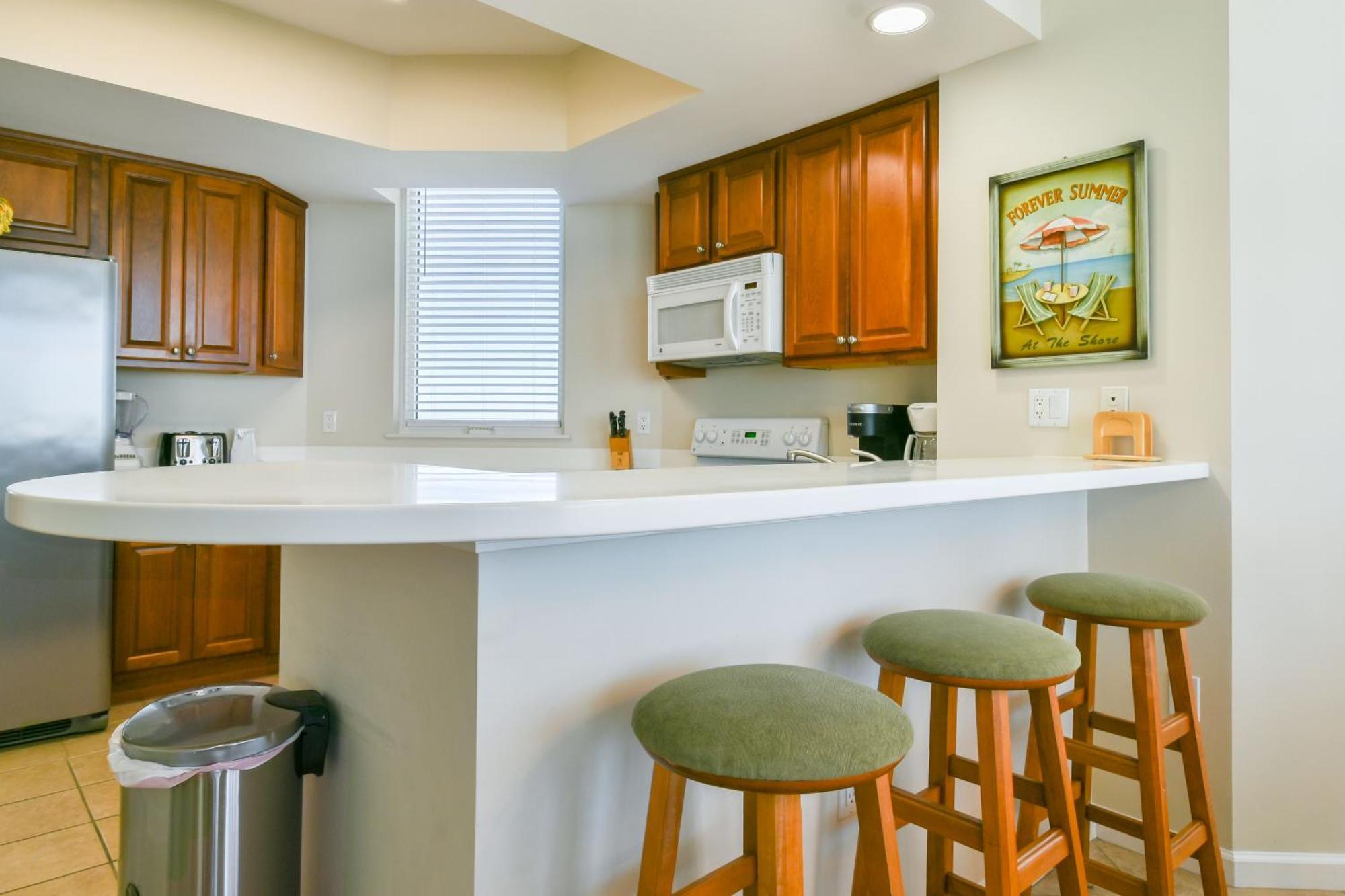 Silver Towers W601 Apartment
