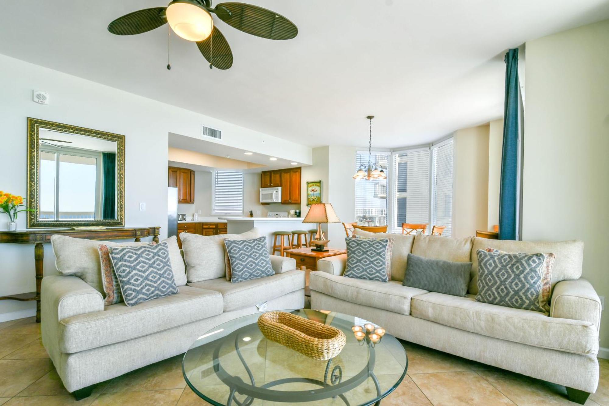 Silver Towers W601 Apartment *