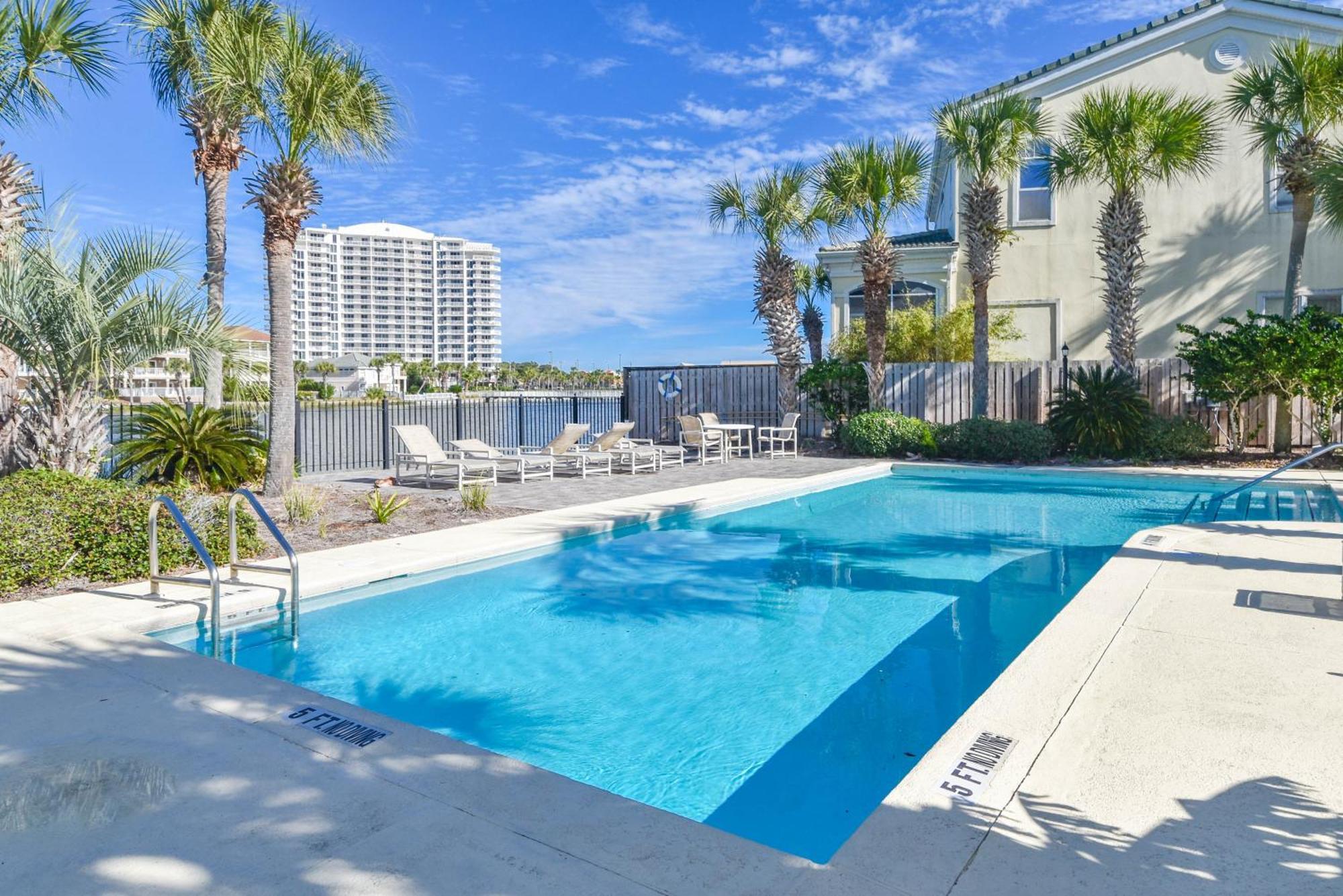Sun N Sea Sanctuary * Destin