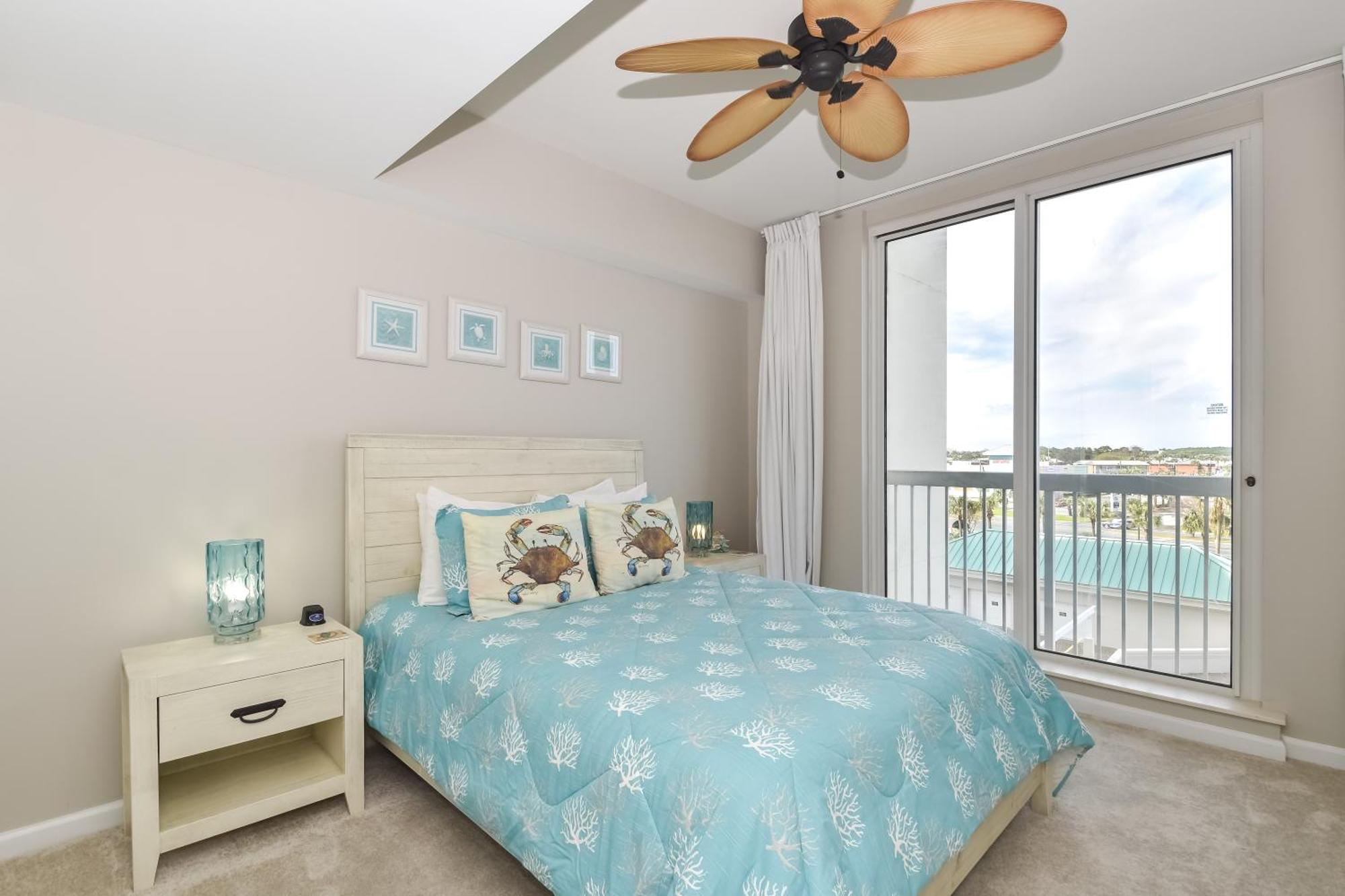 Silver Towers E504 Apartment