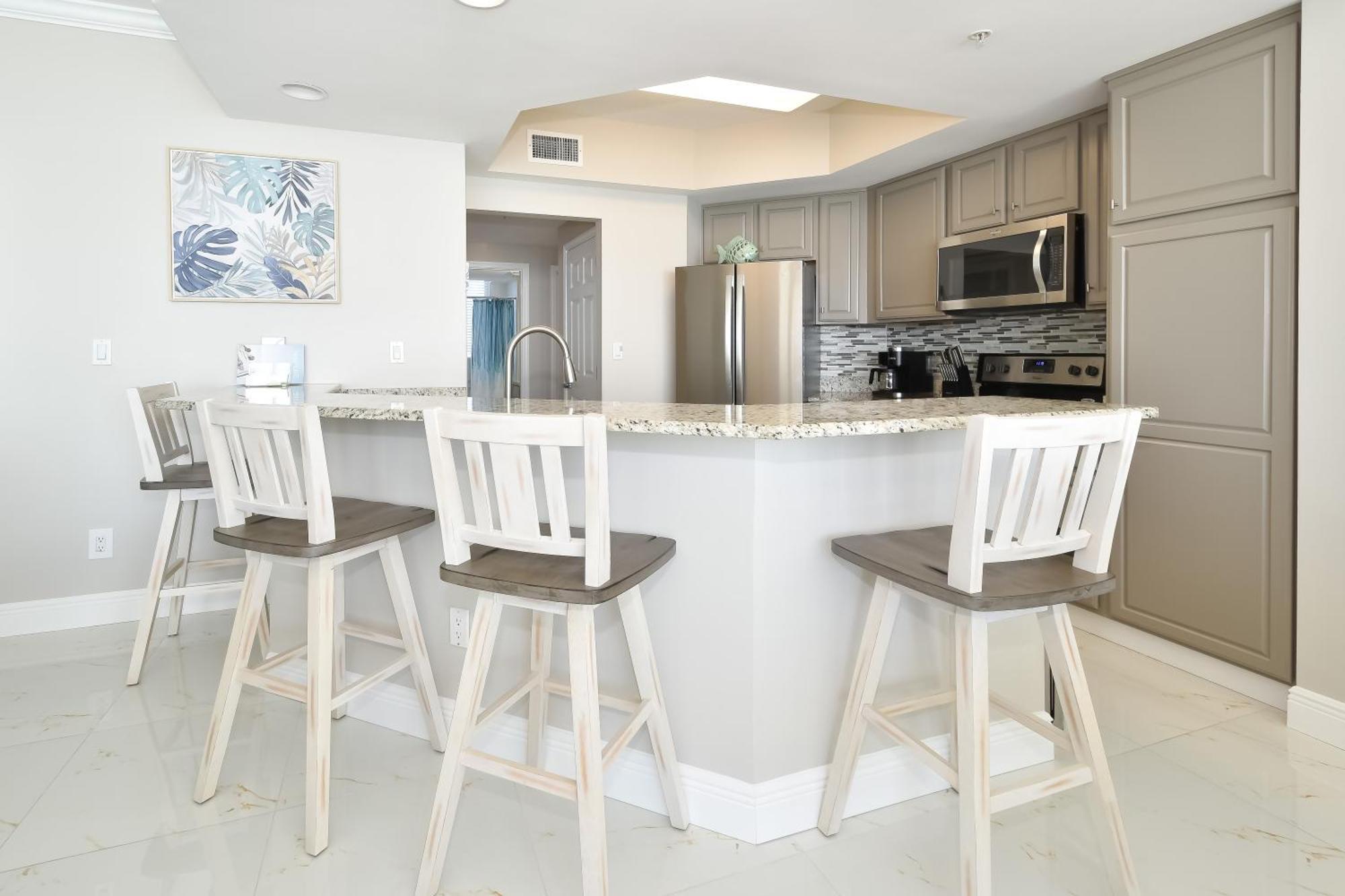 Silver Towers E504 Destin