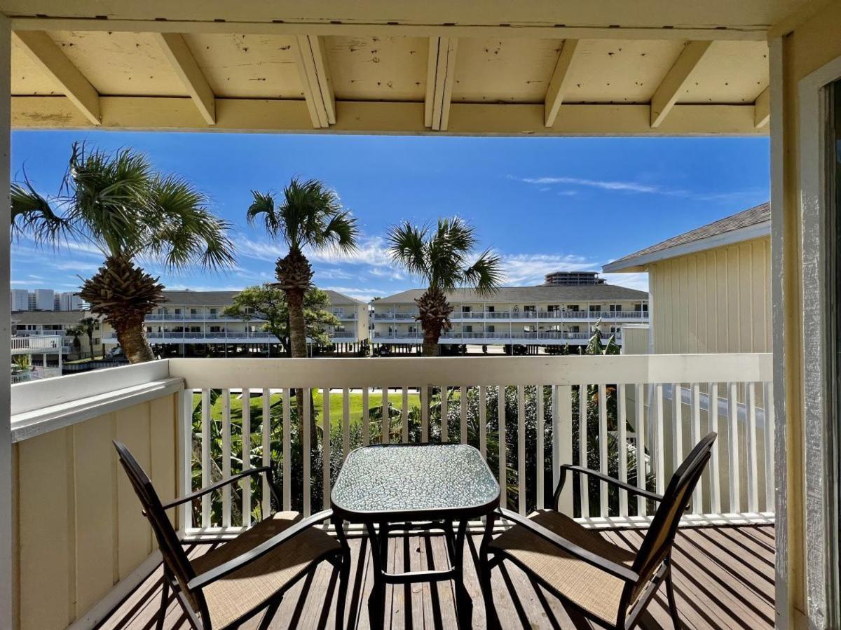 Sandpiper Cover 2031 Near Sleeps 4 * Destin
