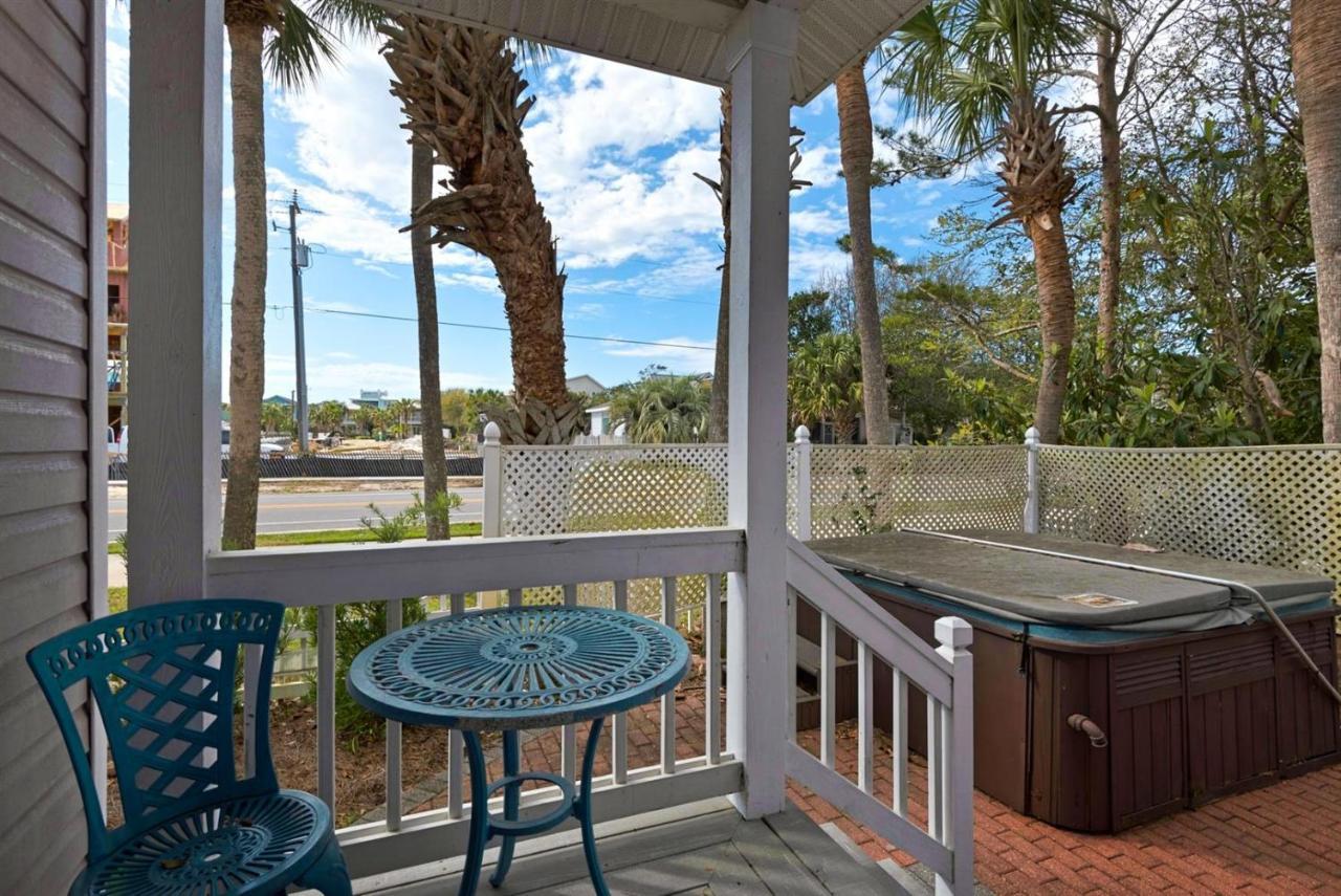 Island In The Sun - 1938190 Destin