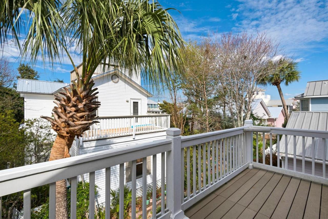 Island In The Sun - 1938190 Destin