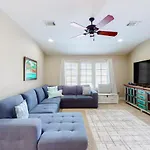 Barefoot Bungalo