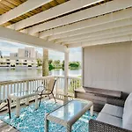 Southbay By The Gulf #51 - Walk To Private Beach In 3 Min - Beach Setup Included - Spectacular Lake Views - Completely Remodeled 2Br/2.5Ba Townhouse