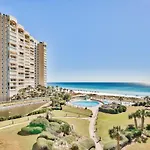 Edgewater 606