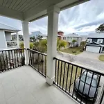 Spacious 4Br Beach Home With Golf Cart & Pool Access