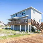 The Back Porch - Is A Relaxing 4 Bedroom 3 Bathroom House On Holiday Isle